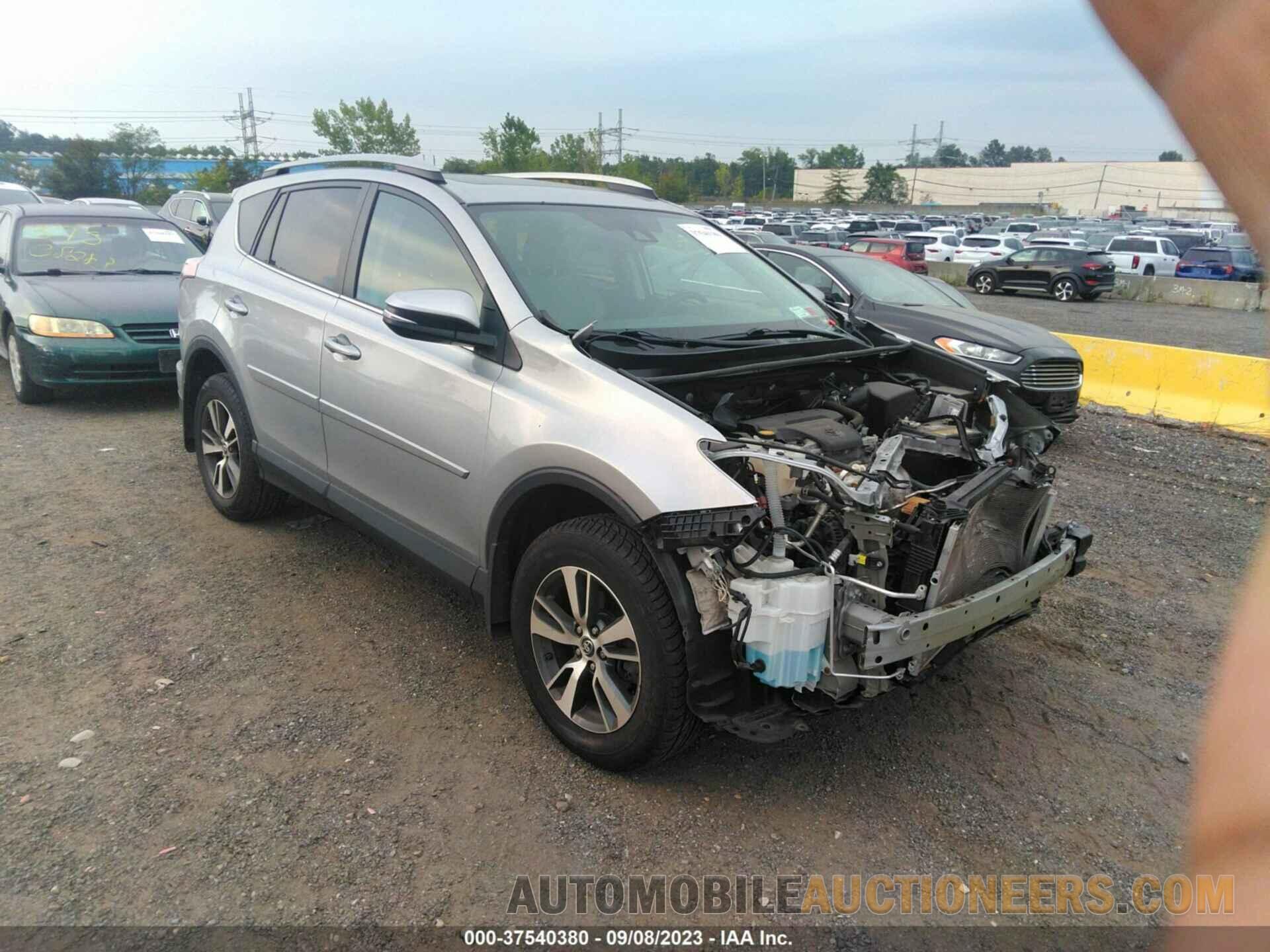 2T3RFREV8JW709710 TOYOTA RAV4 2018