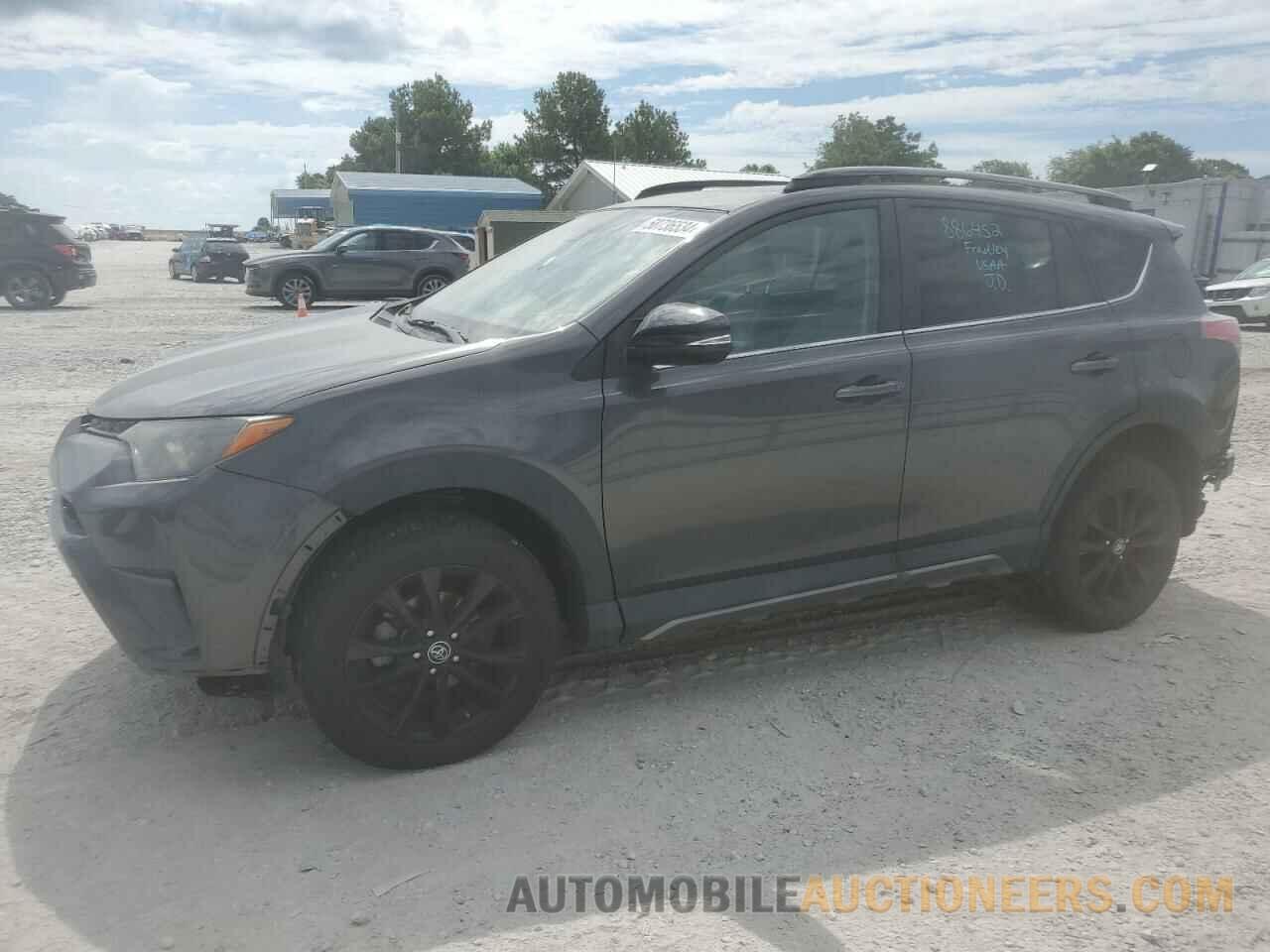 2T3RFREV8JW716611 TOYOTA RAV4 2018