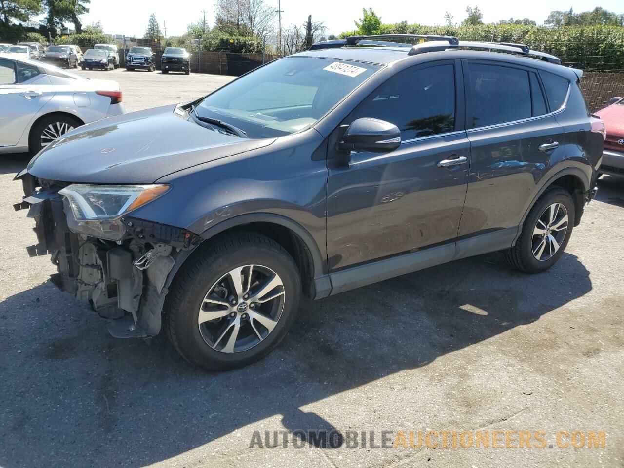 2T3RFREV8JW731061 TOYOTA RAV4 2018