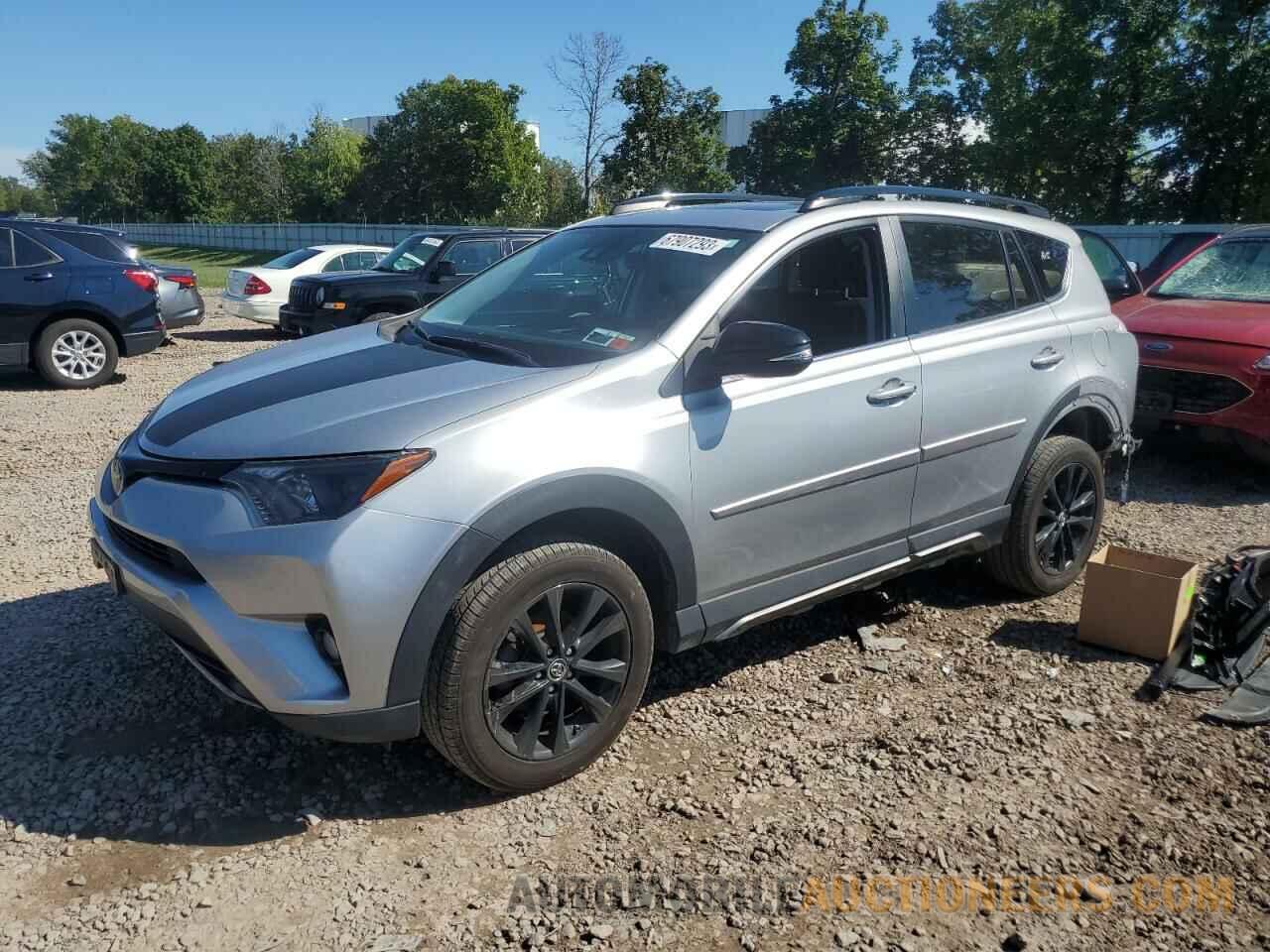 2T3RFREV8JW746644 TOYOTA RAV4 2018