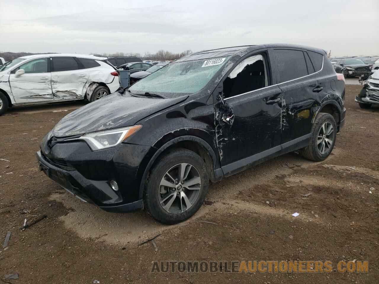 2T3RFREV8JW788358 TOYOTA RAV4 2018