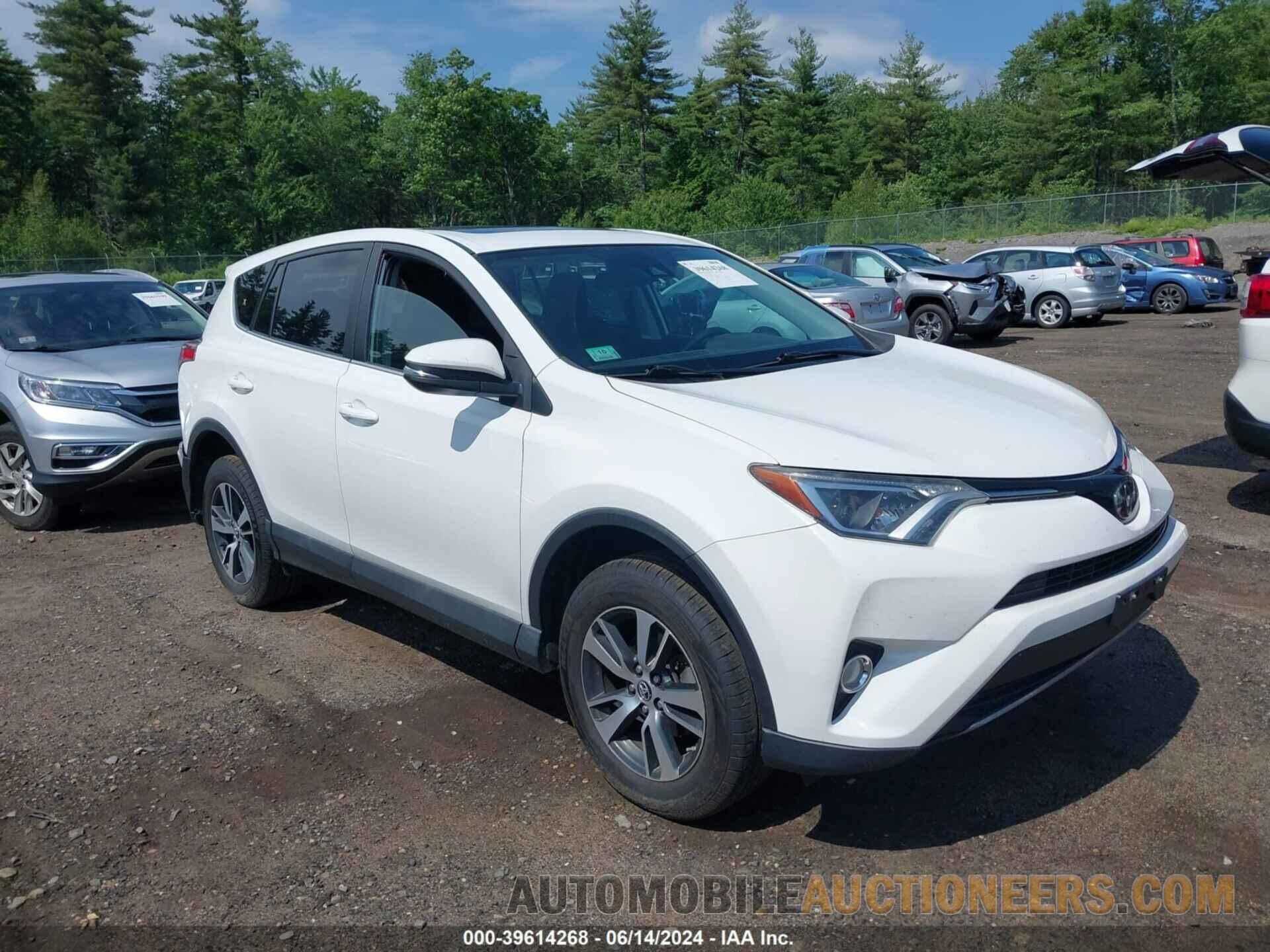 2T3RFREV8JW792149 TOYOTA RAV4 2018