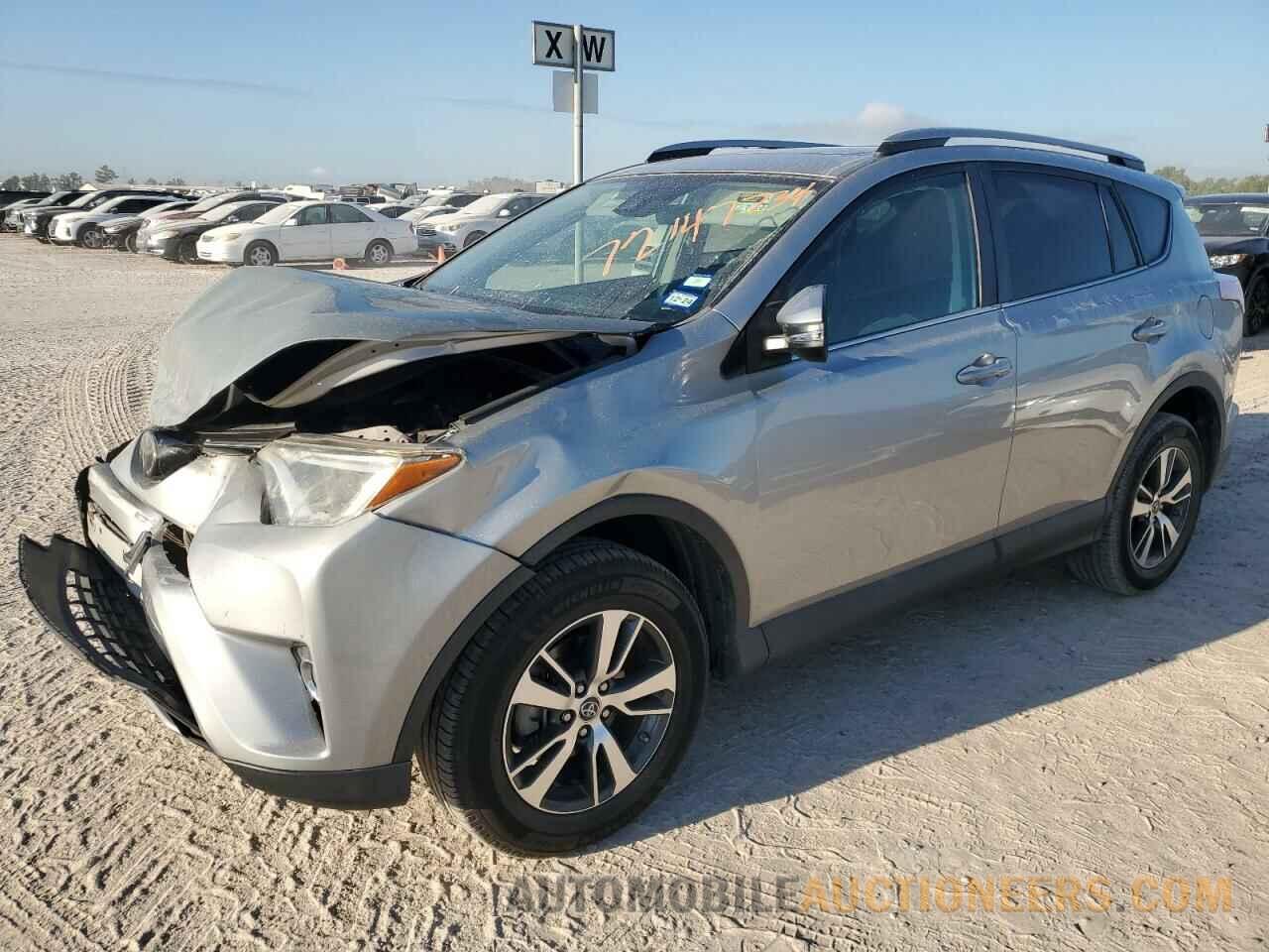 2T3RFREV8JW806518 TOYOTA RAV4 2018