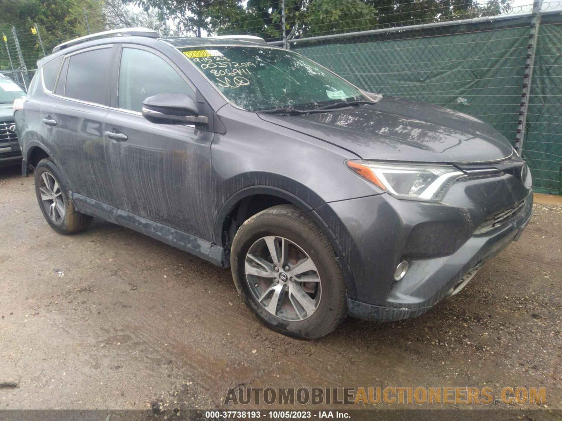 2T3RFREV8JW806941 TOYOTA RAV4 2018