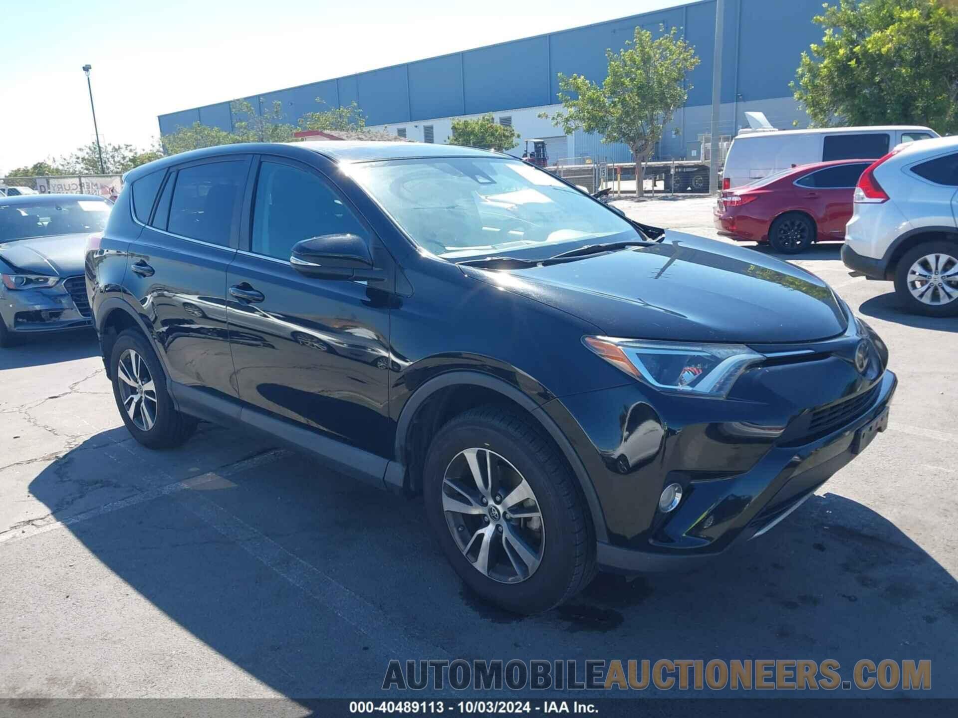 2T3RFREV8JW808530 TOYOTA RAV4 2018