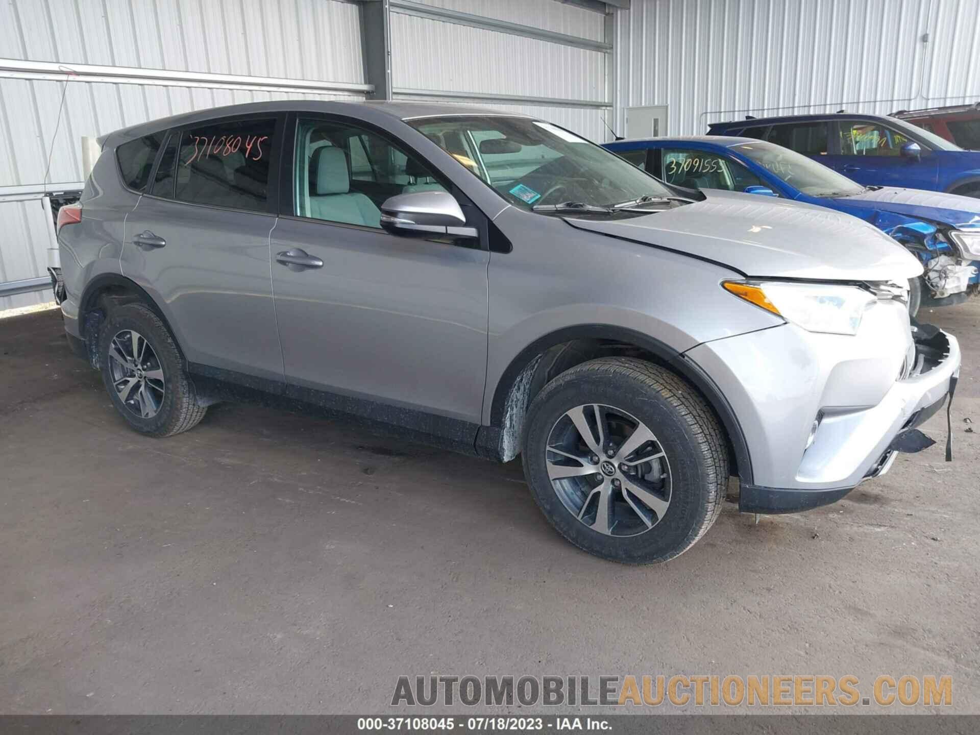 2T3RFREV8JW815445 TOYOTA RAV4 2018