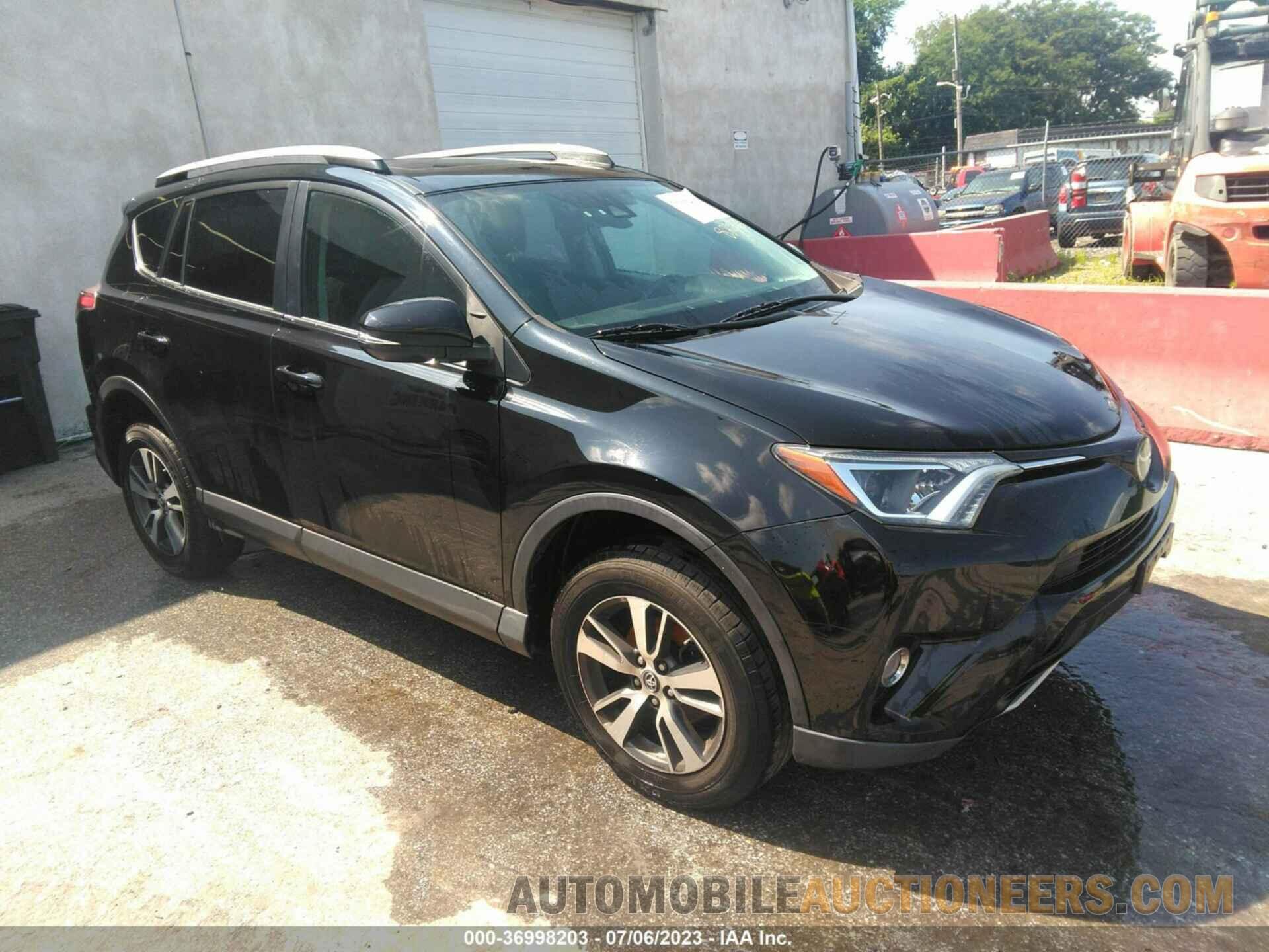 2T3RFREV8JW821522 TOYOTA RAV4 2018