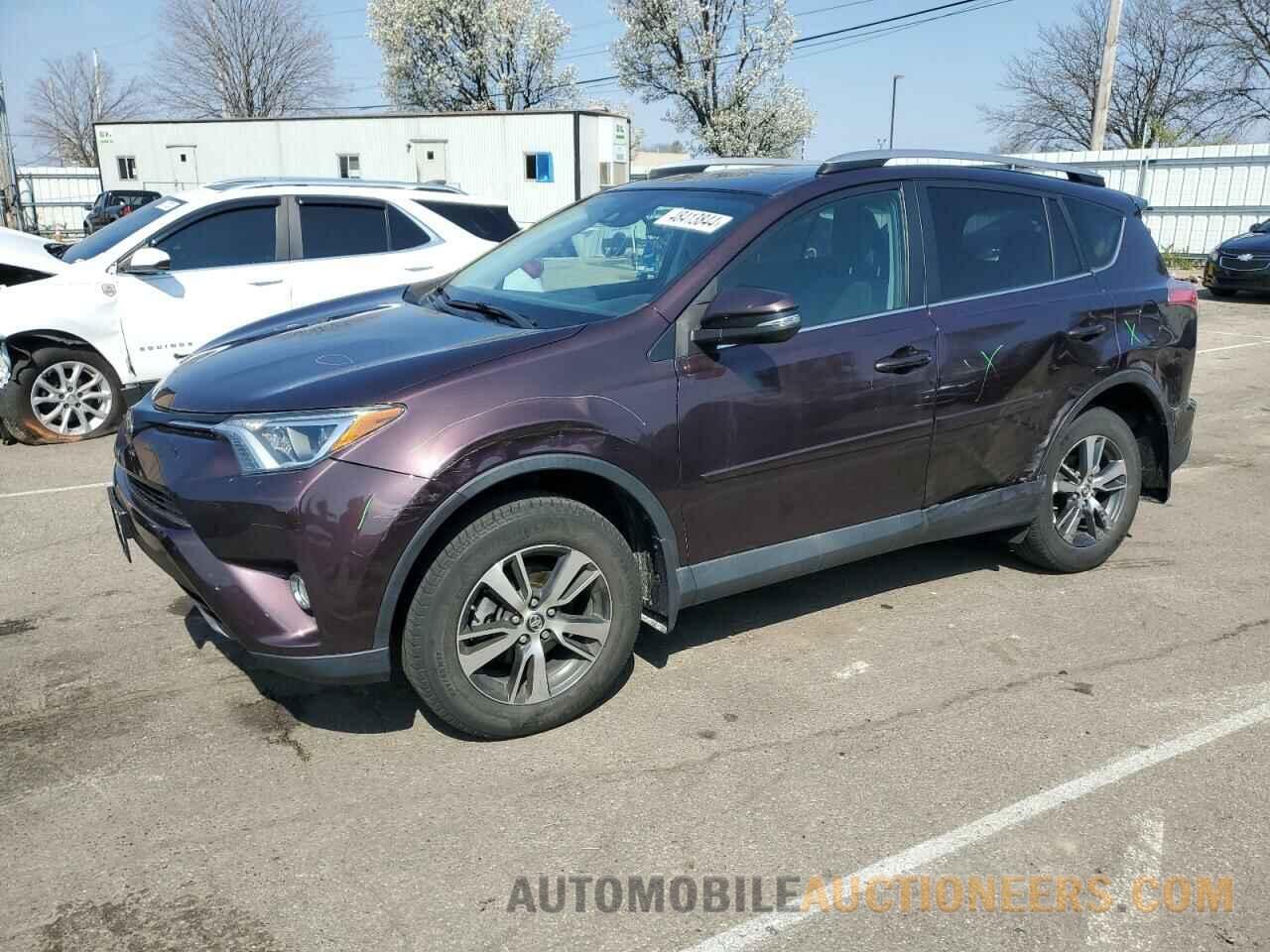 2T3RFREV8JW823061 TOYOTA RAV4 2018