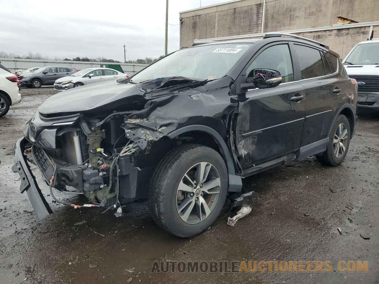 2T3RFREV8JW840572 TOYOTA RAV4 2018