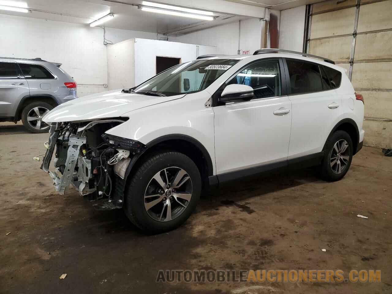 2T3RFREV8JW842709 TOYOTA RAV4 2018