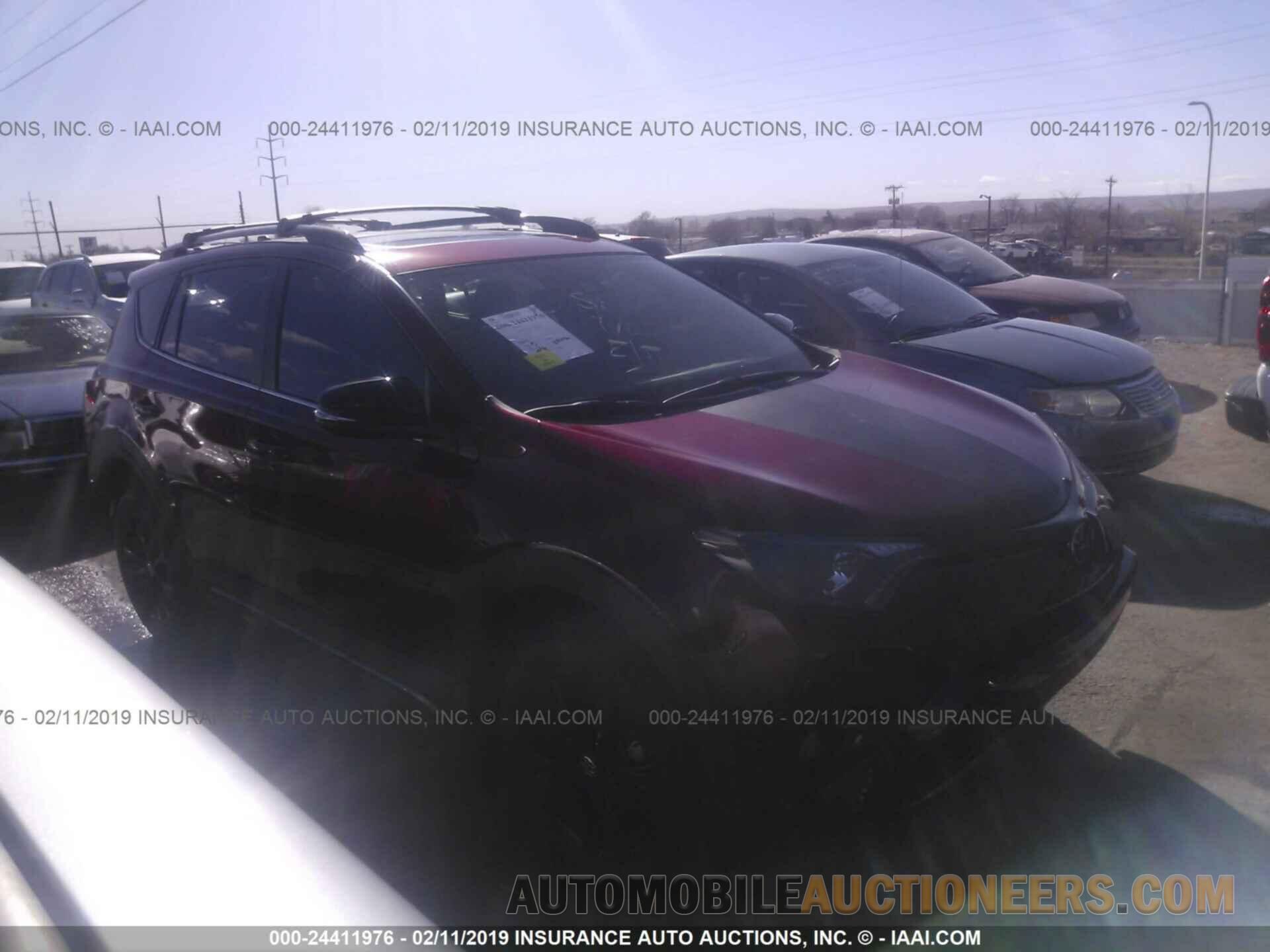 2T3RFREV8JW844055 TOYOTA RAV4 2018