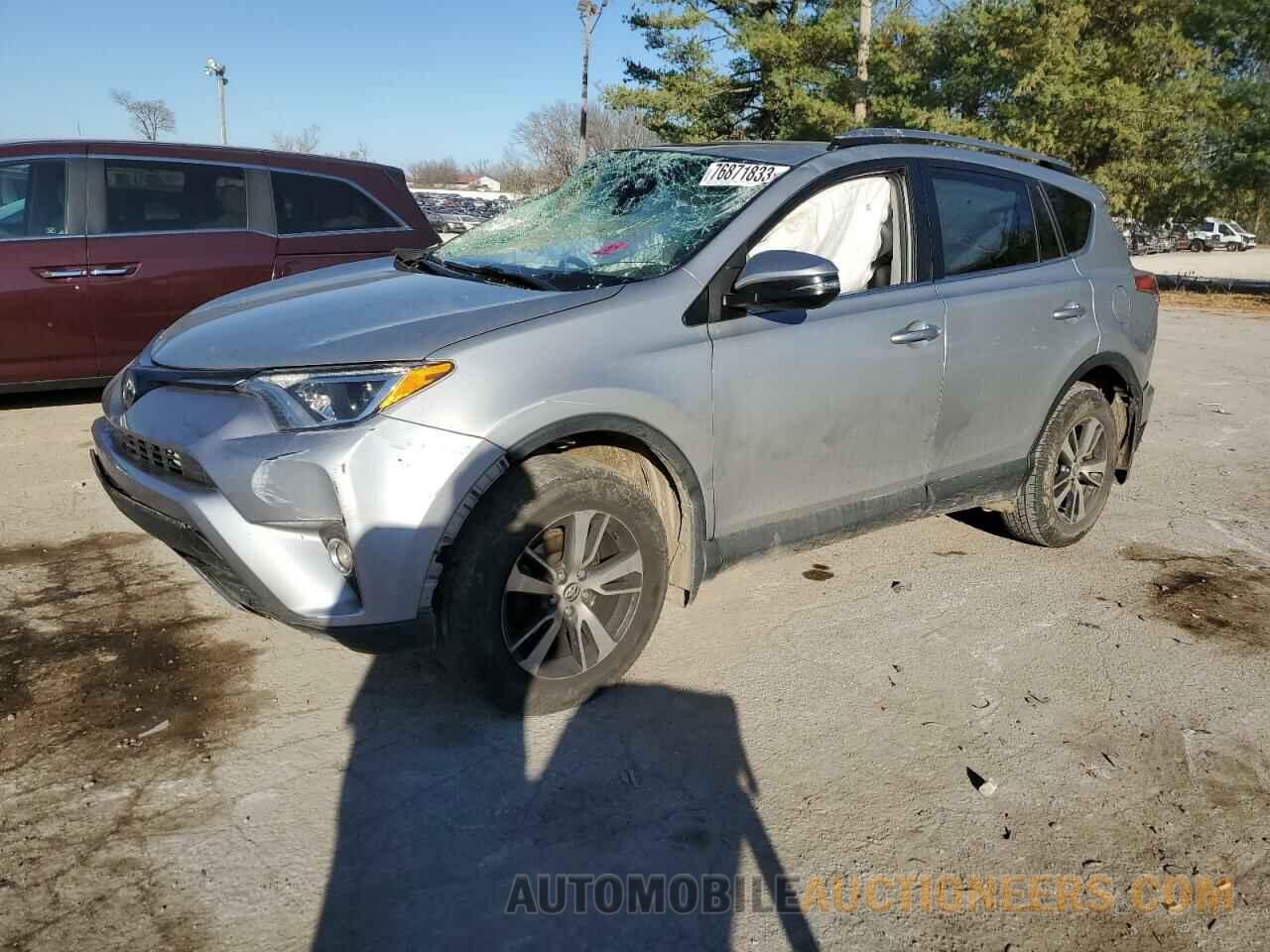 2T3RFREV8JW844914 TOYOTA RAV4 2018