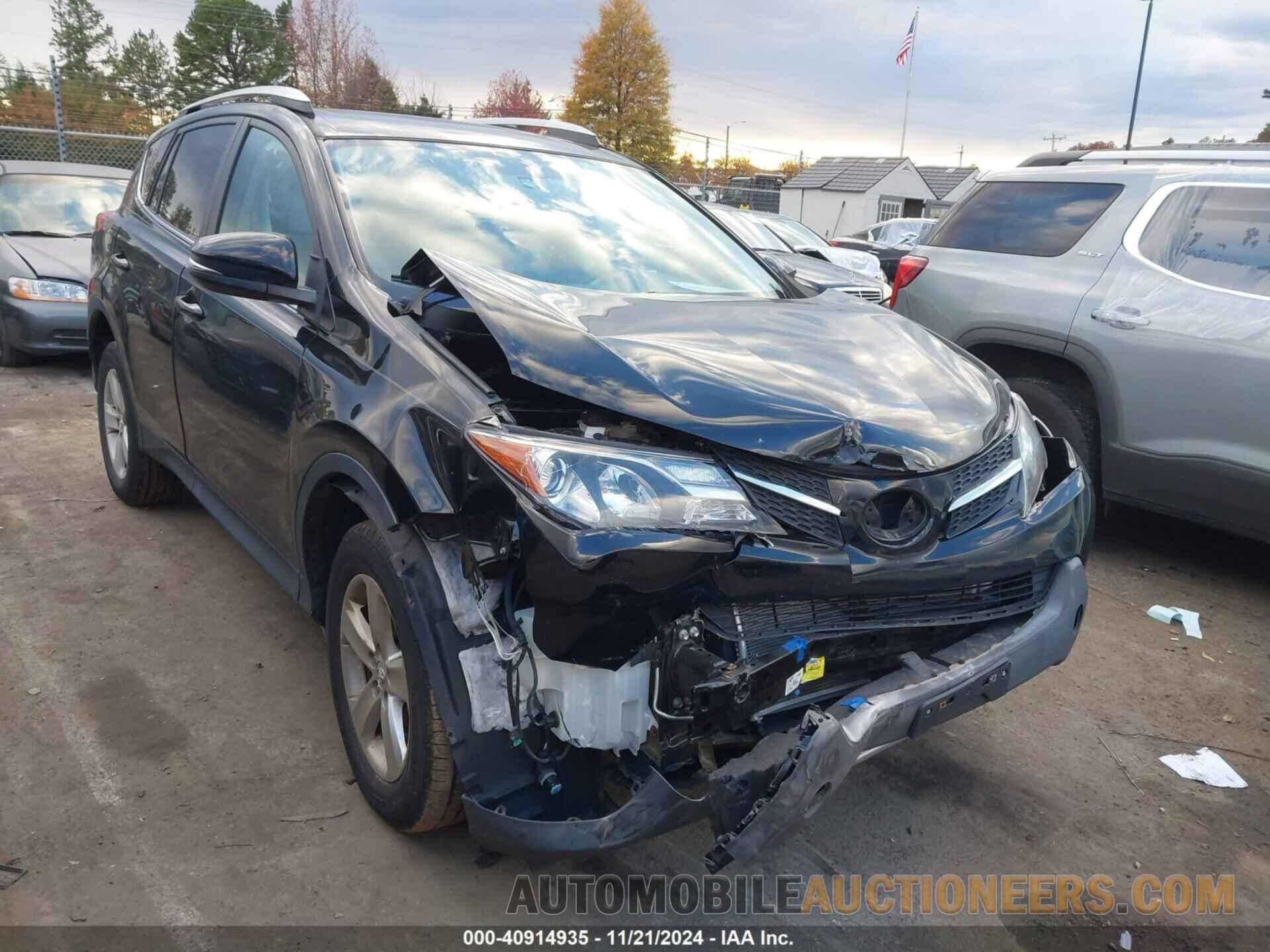 2T3RFREV9EW208105 TOYOTA RAV4 2014