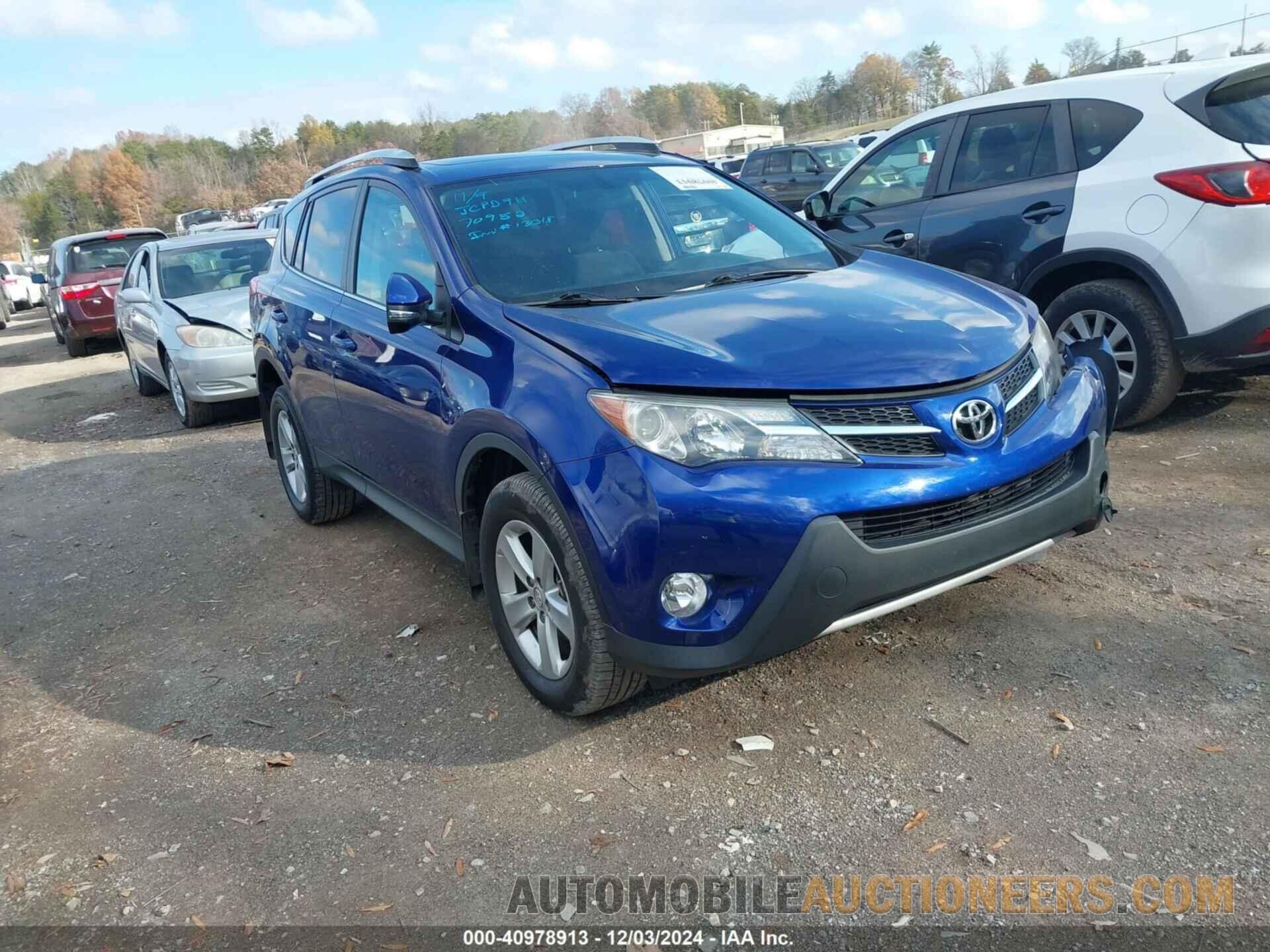 2T3RFREV9EW211425 TOYOTA RAV4 2014