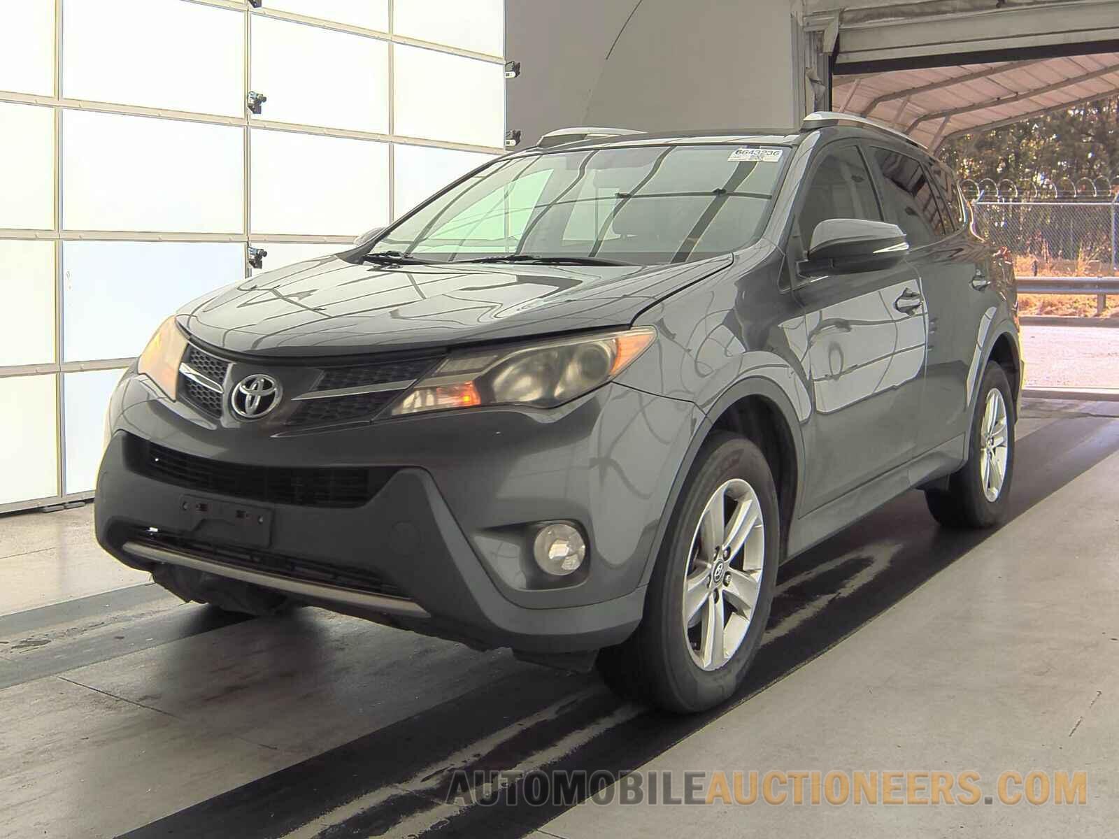 2T3RFREV9FW259539 Toyota RAV4 2015