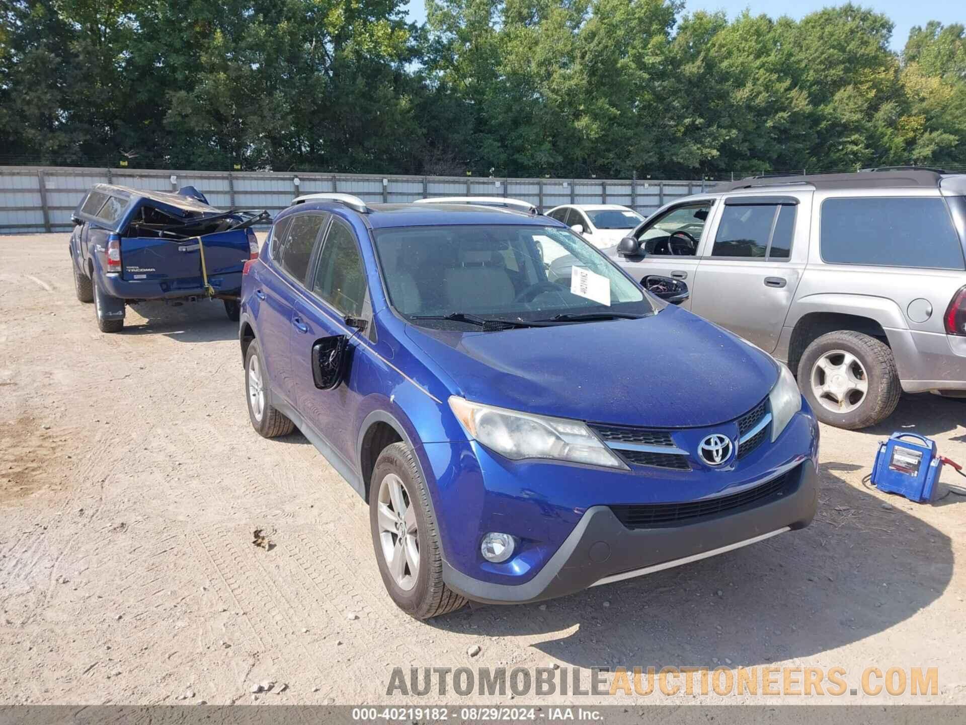 2T3RFREV9FW289902 TOYOTA RAV4 2015