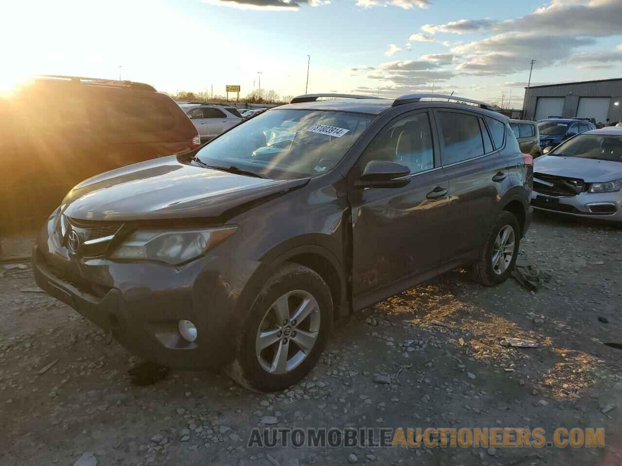 2T3RFREV9FW291021 TOYOTA RAV4 2015