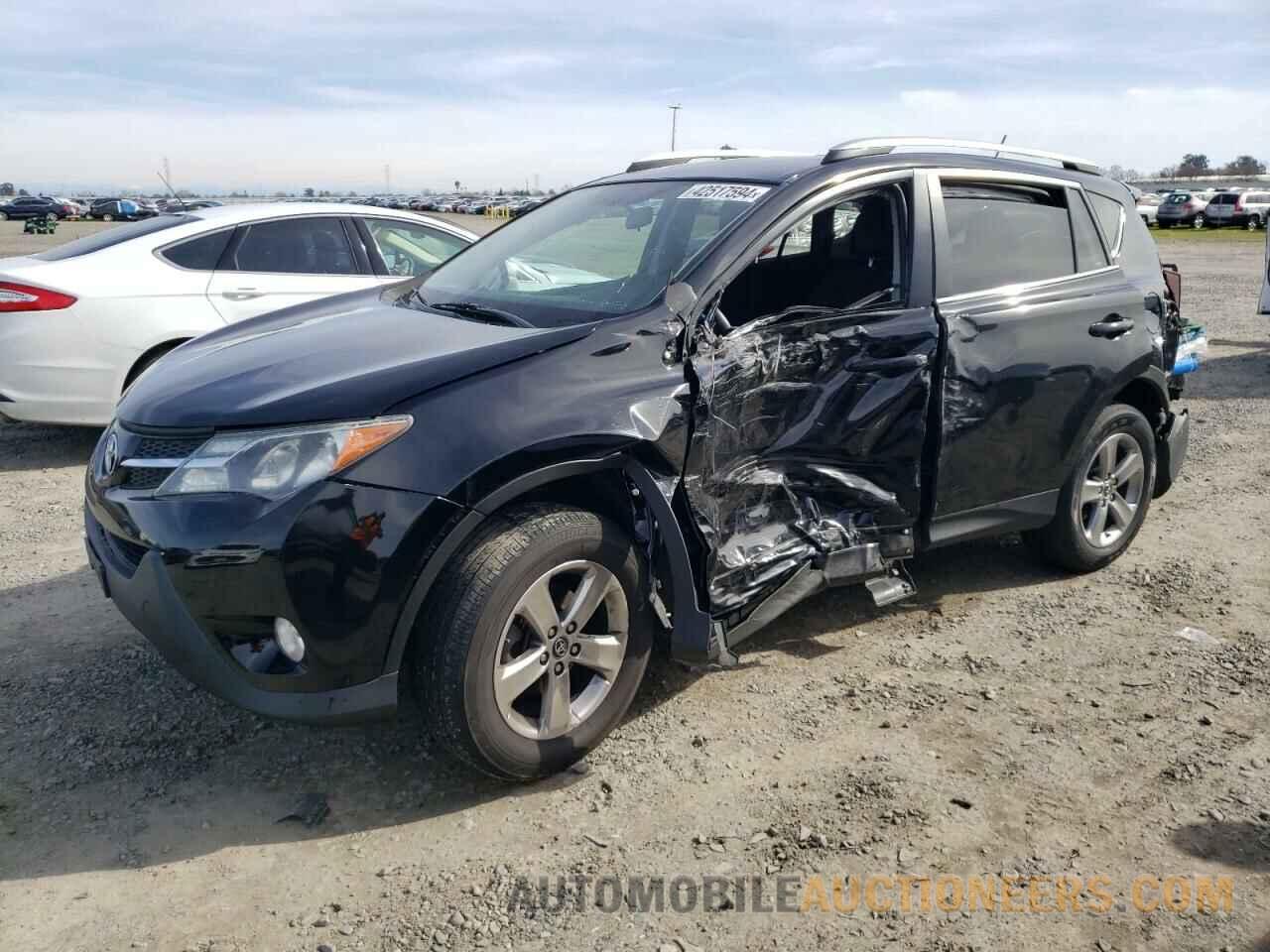 2T3RFREV9FW312787 TOYOTA RAV4 2015