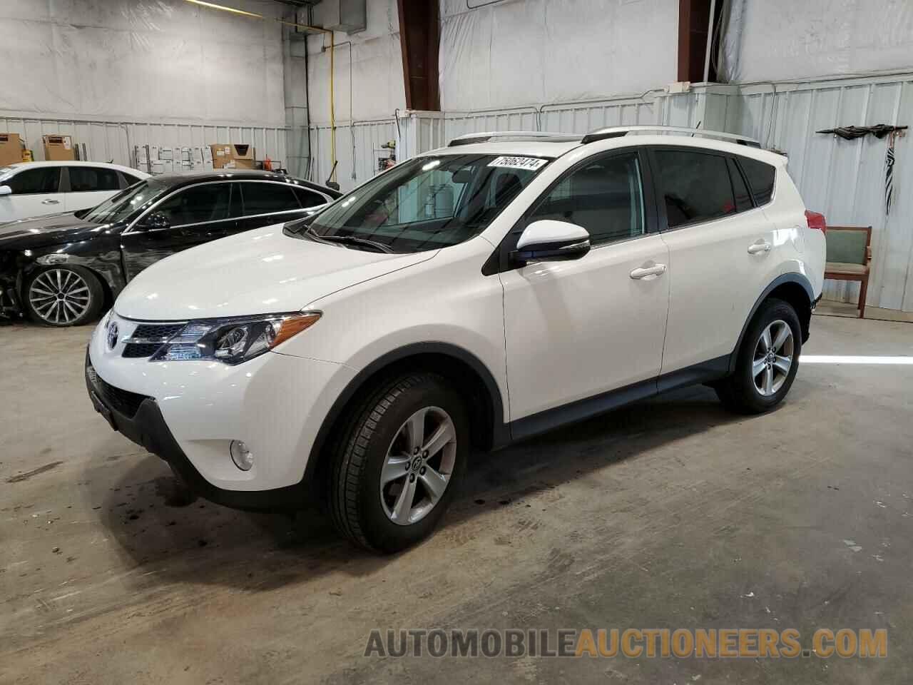 2T3RFREV9FW320761 TOYOTA RAV4 2015