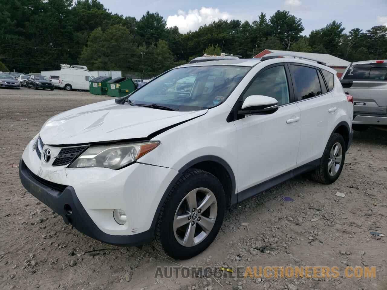 2T3RFREV9FW330657 TOYOTA RAV4 2015