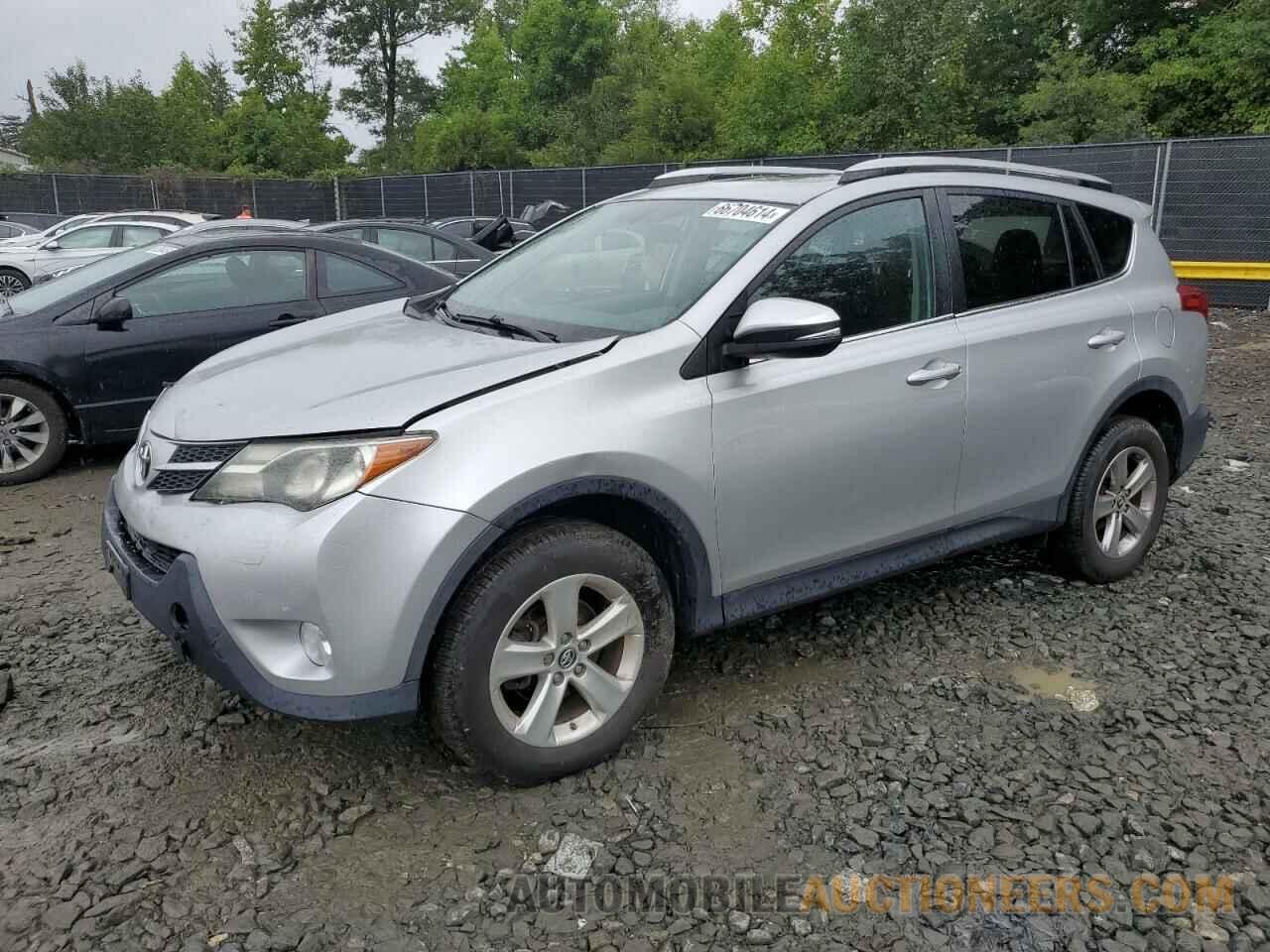 2T3RFREV9FW355946 TOYOTA RAV4 2015