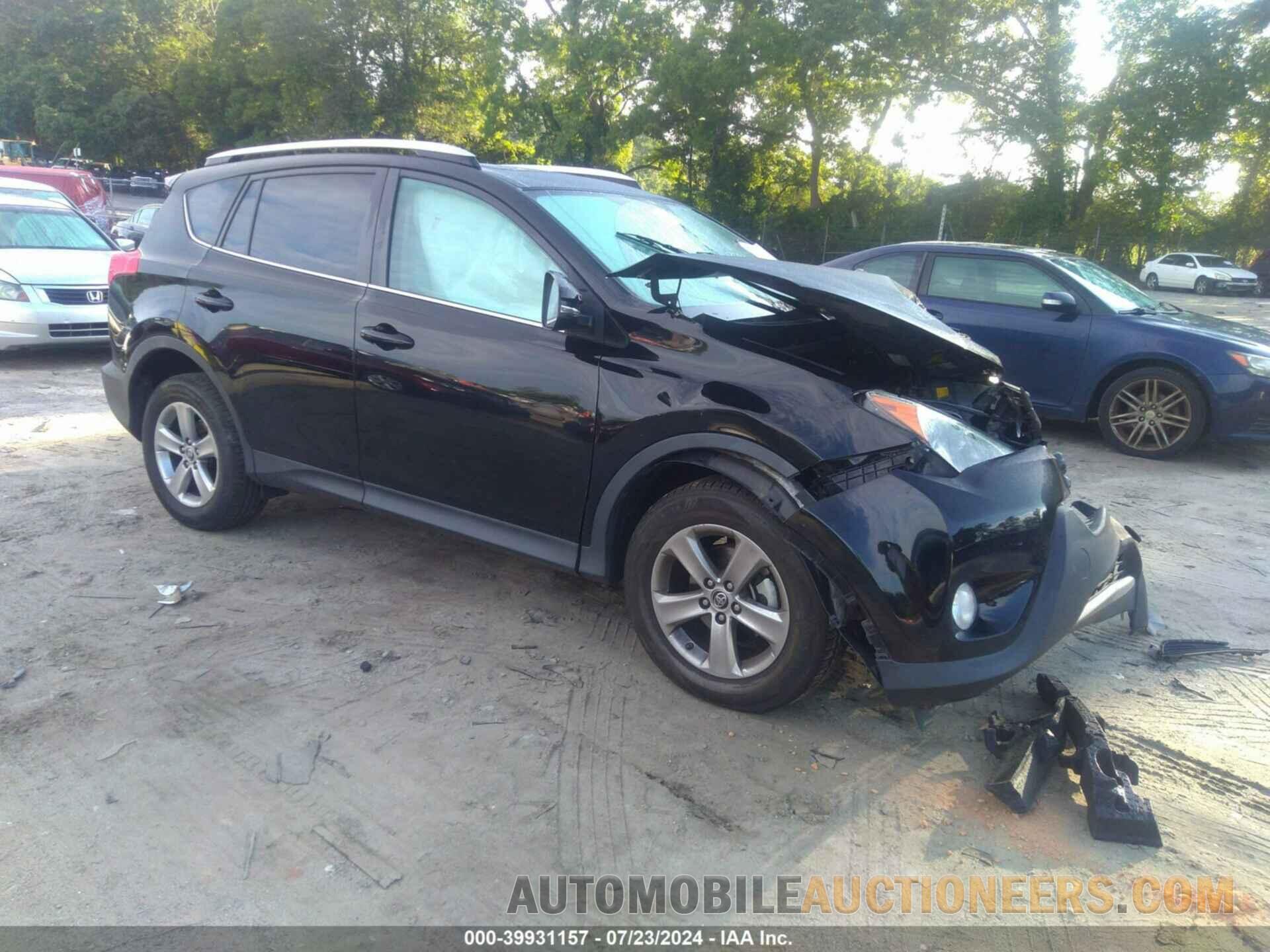 2T3RFREV9FW382256 TOYOTA RAV4 2015