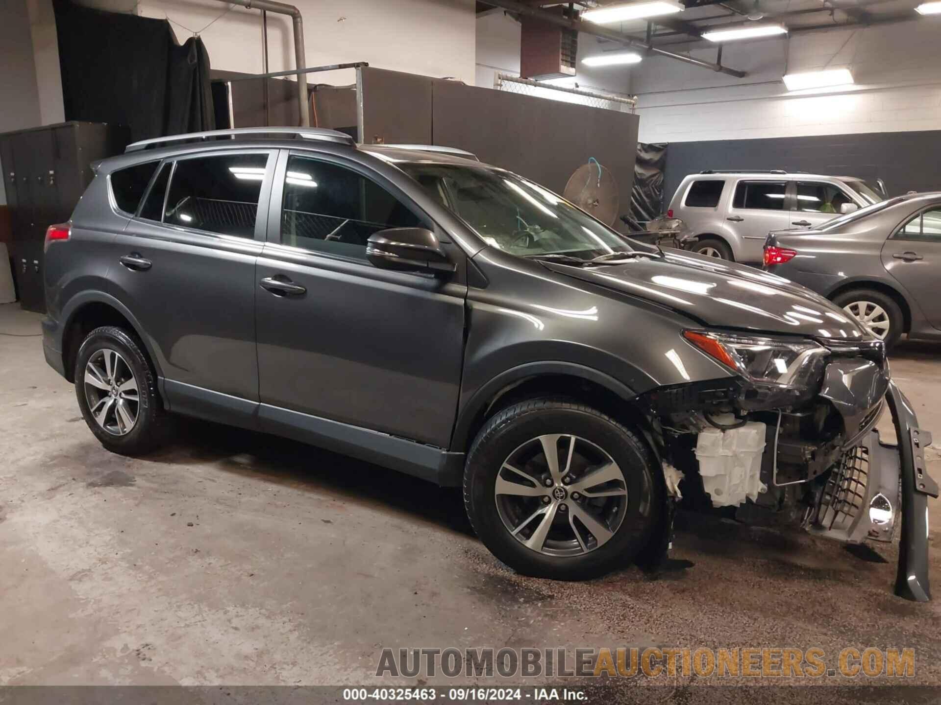 2T3RFREV9HW562324 TOYOTA RAV4 2017