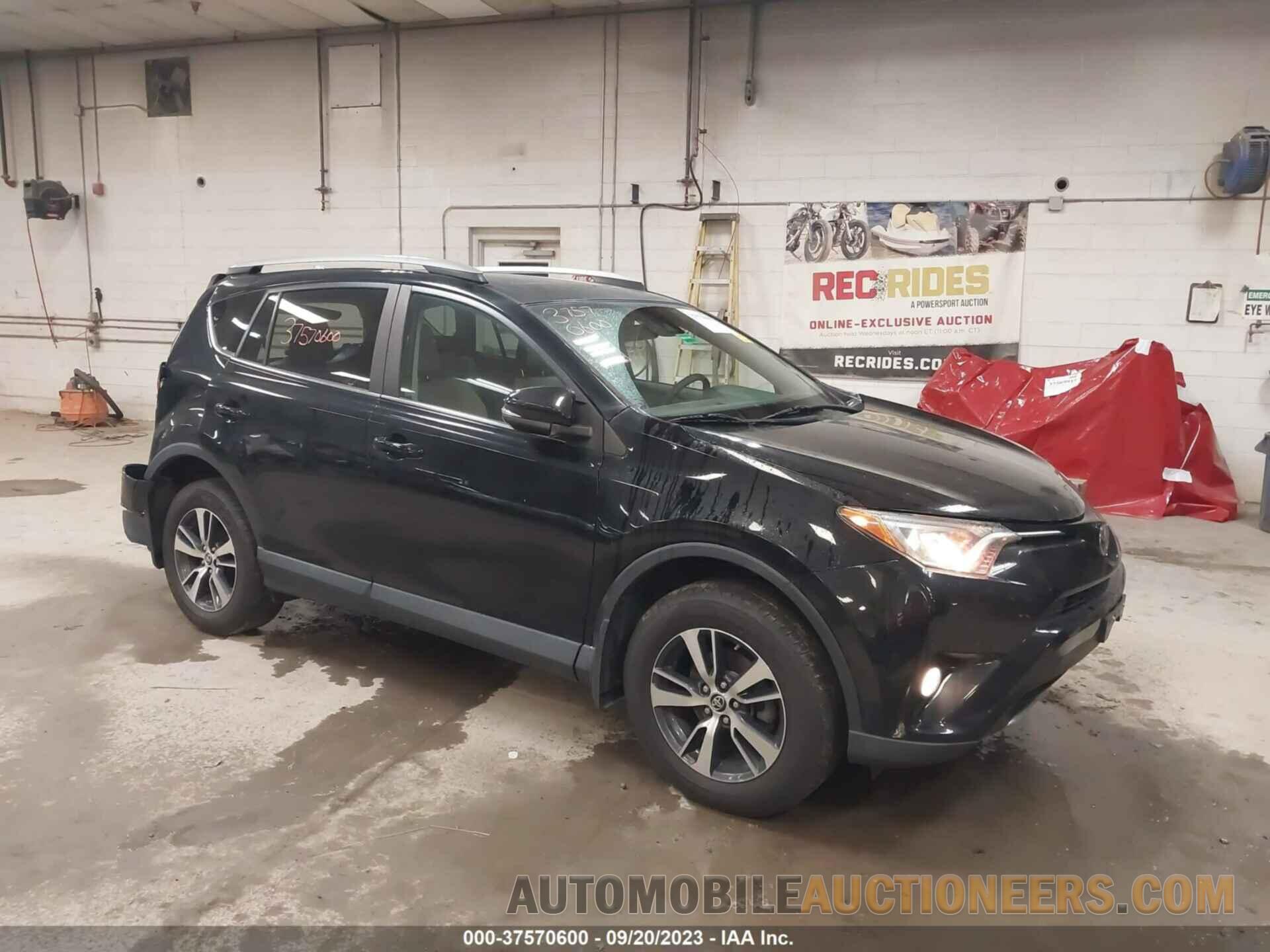 2T3RFREV9HW641122 TOYOTA RAV4 2017