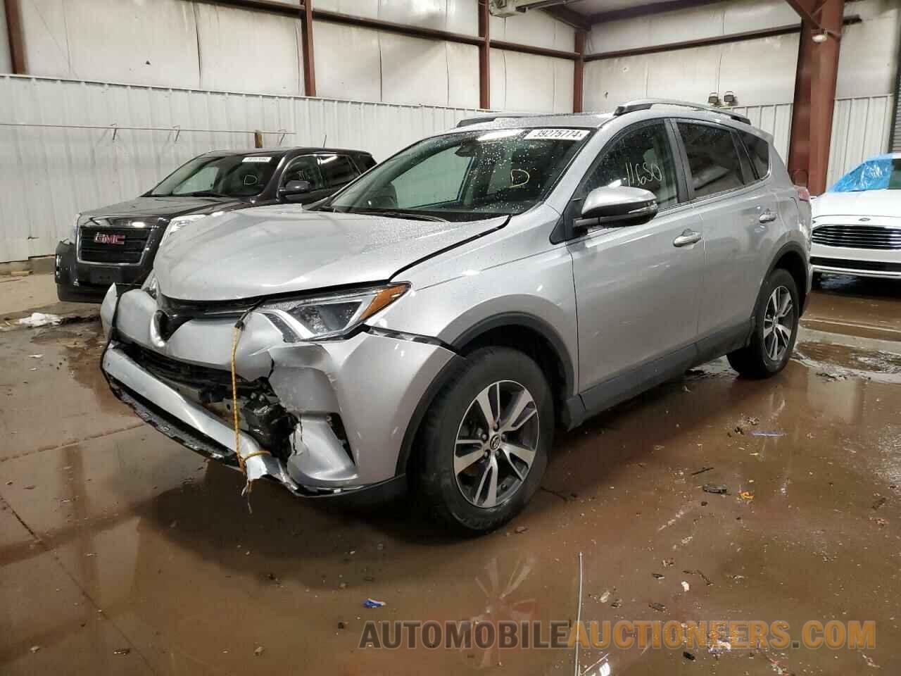 2T3RFREV9HW646885 TOYOTA RAV4 2017