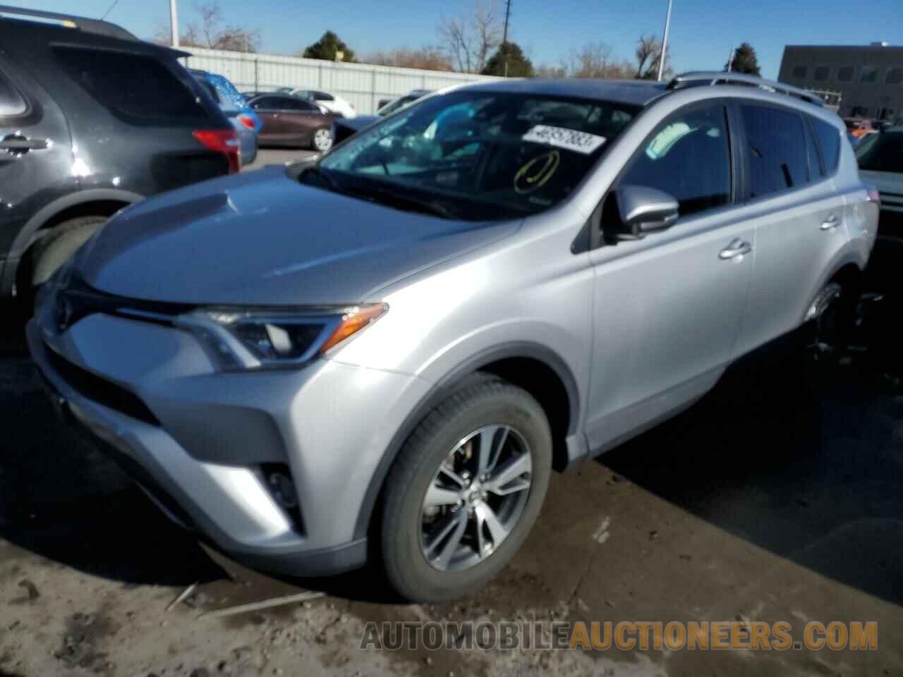 2T3RFREV9HW674962 TOYOTA RAV4 2017