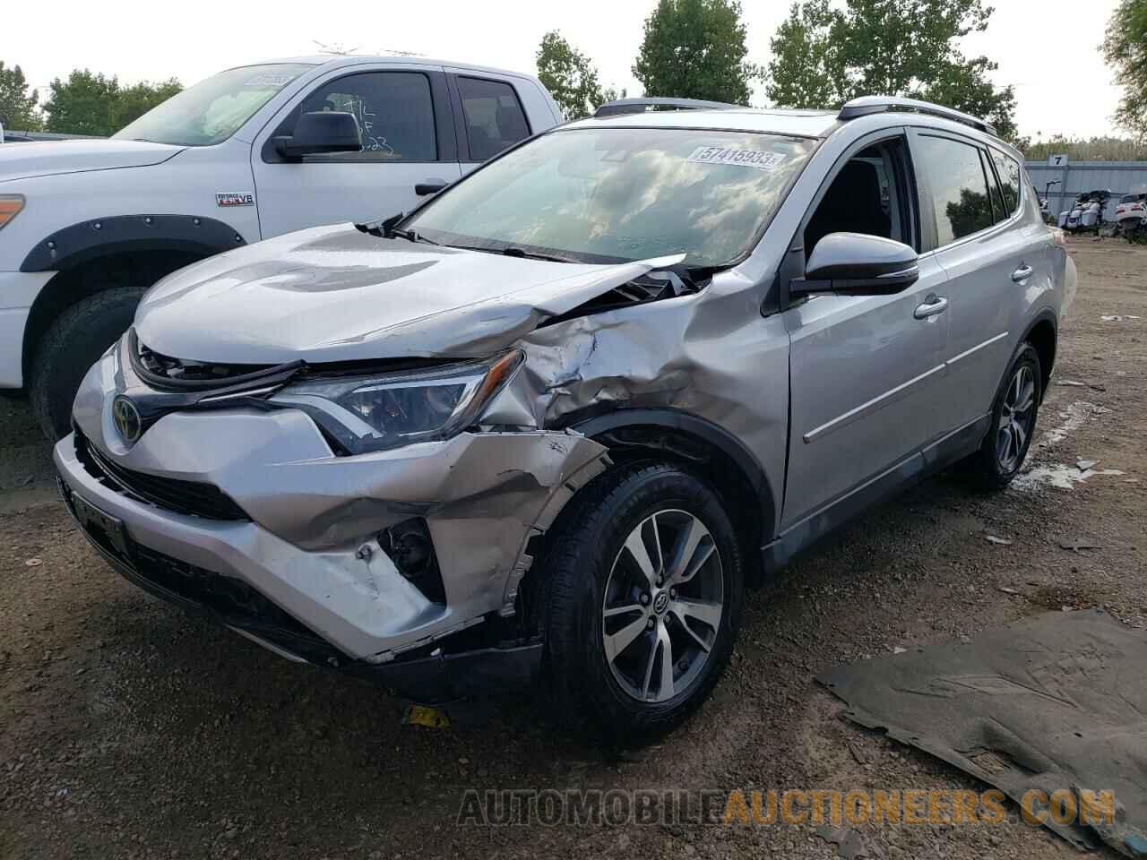 2T3RFREV9HW684424 TOYOTA RAV4 2017