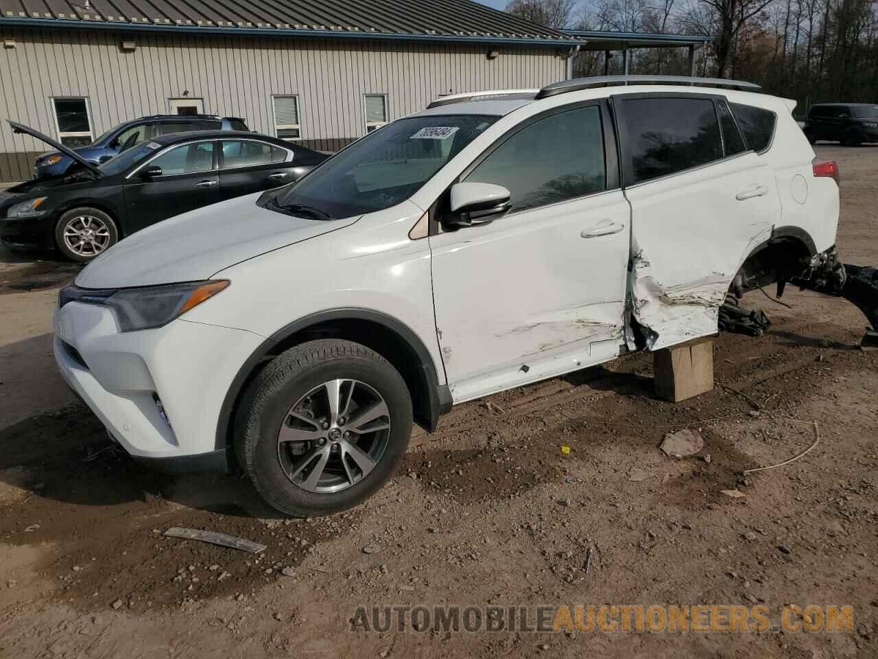 2T3RFREV9JW708842 TOYOTA RAV4 2018