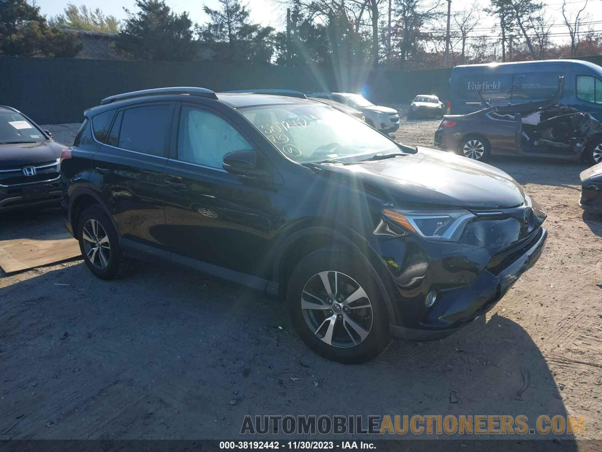 2T3RFREV9JW751383 TOYOTA RAV4 2018