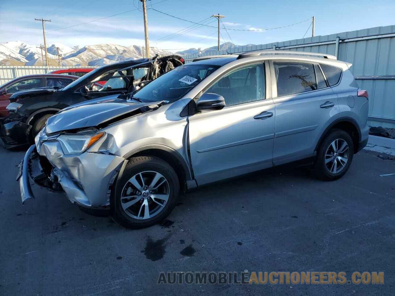 2T3RFREV9JW842010 TOYOTA RAV4 2018