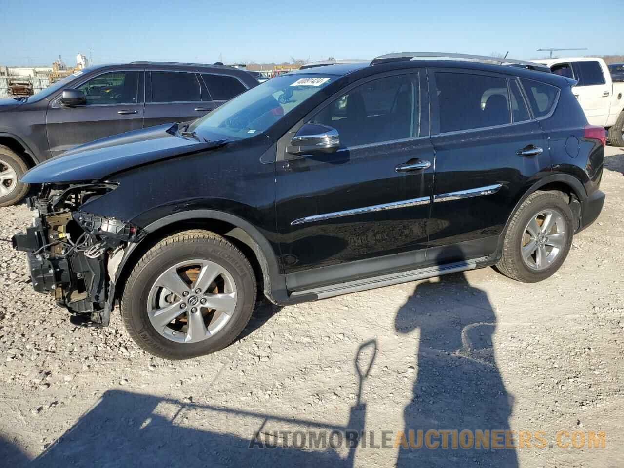 2T3RFREVXFW319683 TOYOTA RAV4 2015