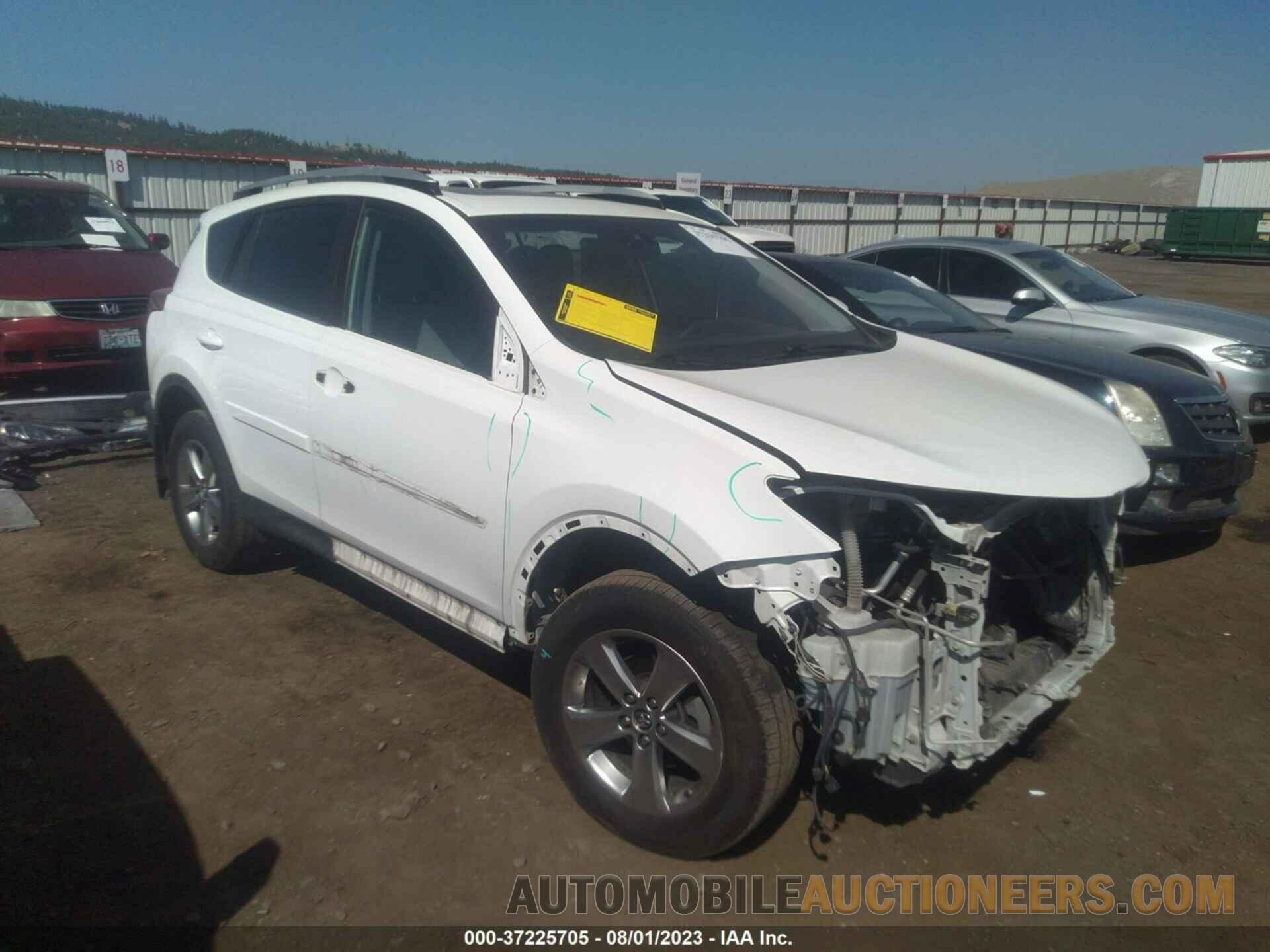 2T3RFREVXFW344891 TOYOTA RAV4 2015