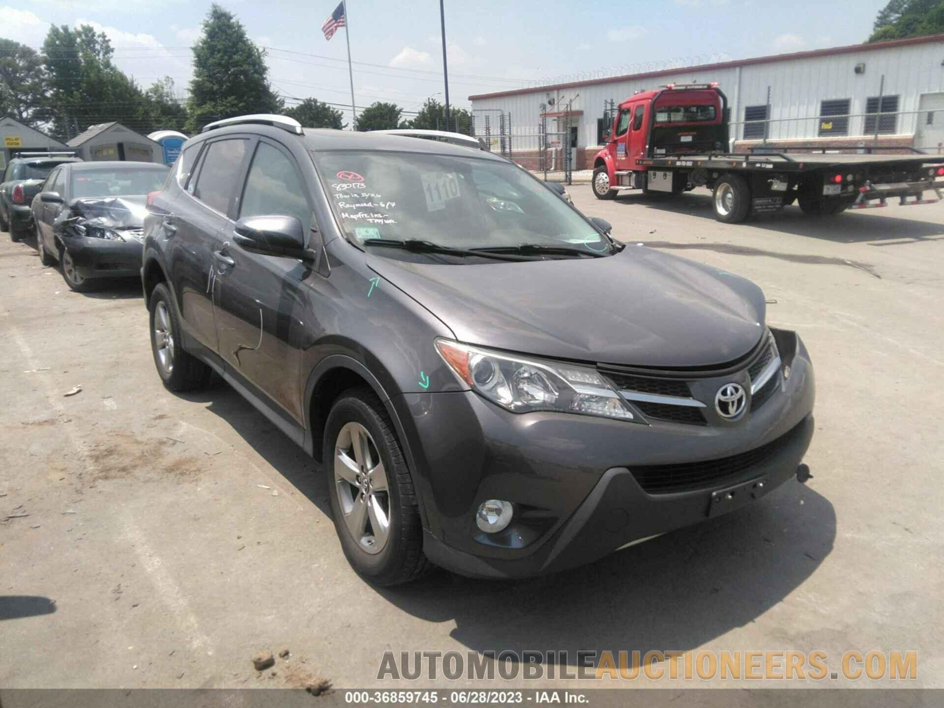 2T3RFREVXFW359472 TOYOTA RAV4 2015