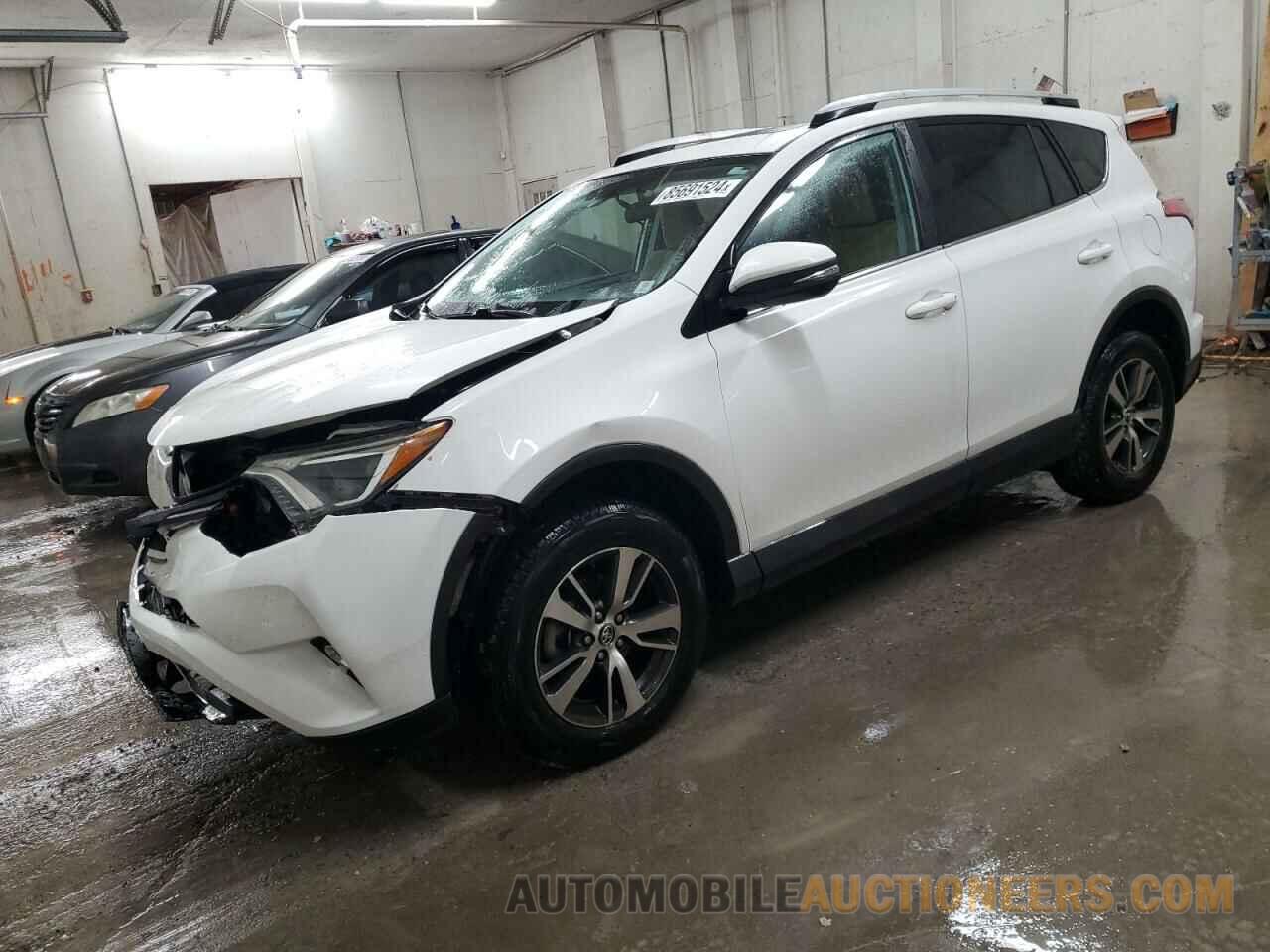 2T3RFREVXGW464563 TOYOTA RAV4 2016