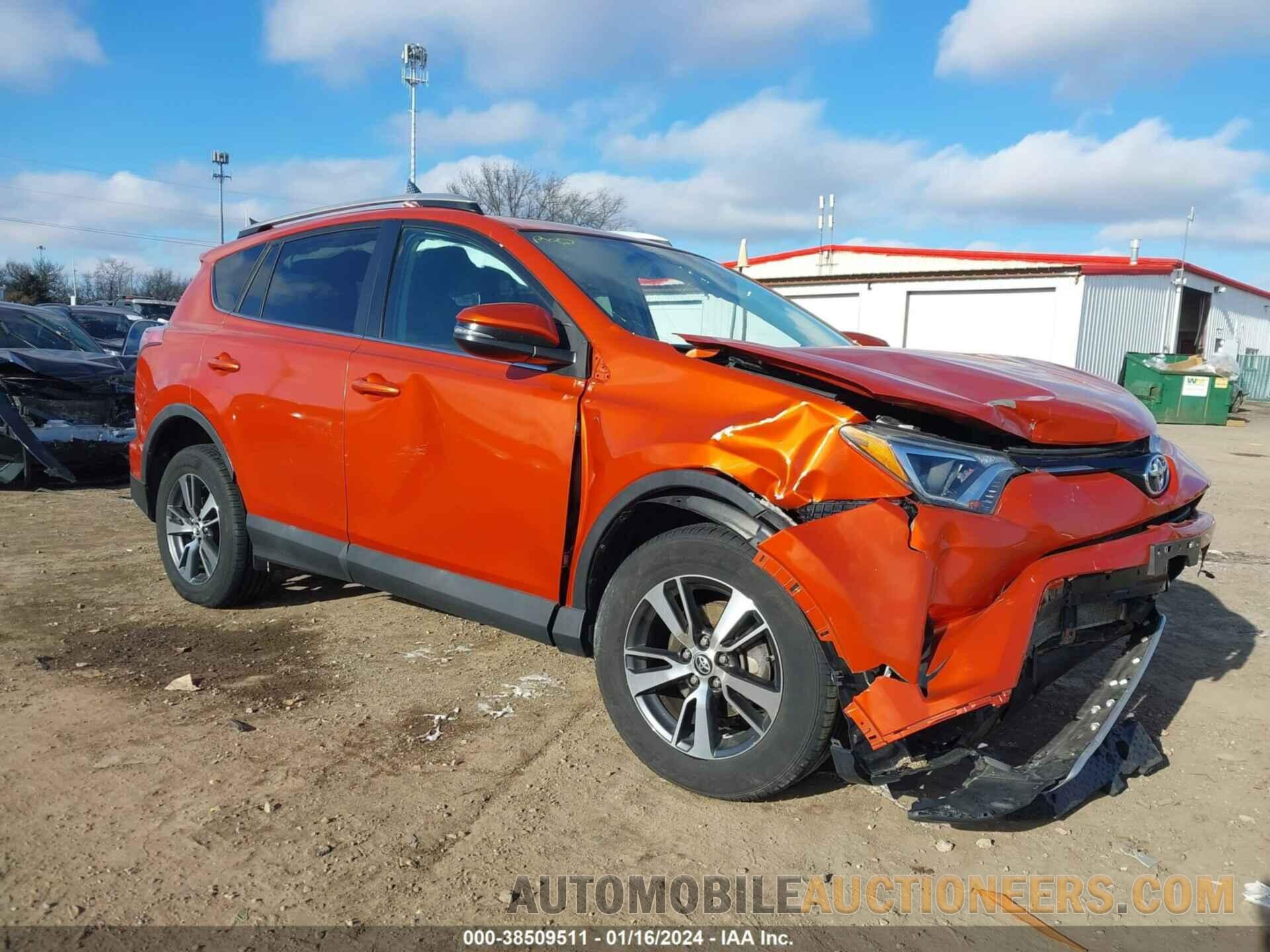 2T3RFREVXGW492654 TOYOTA RAV4 2016