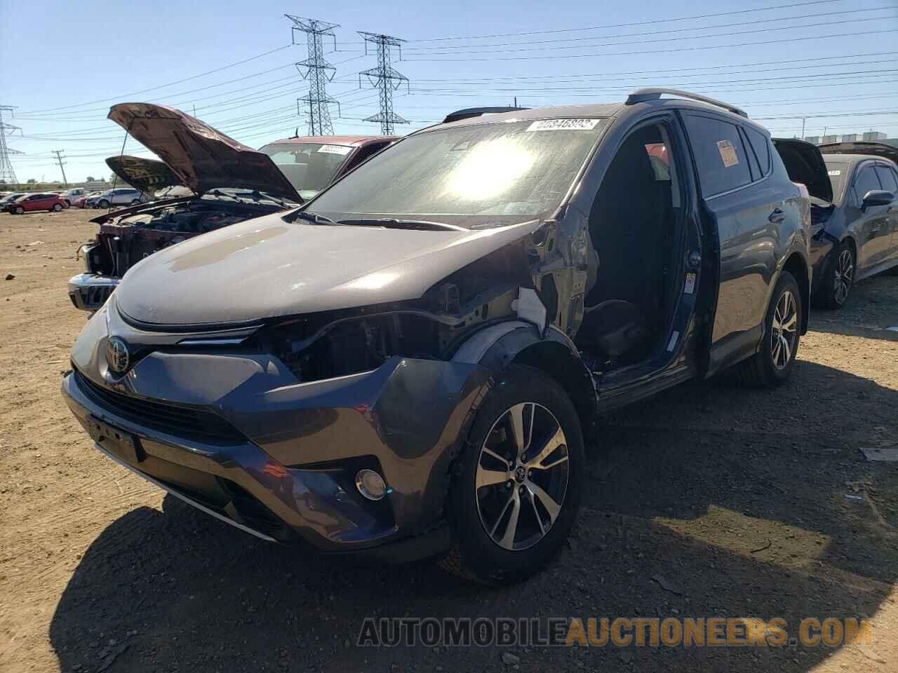 2T3RFREVXHW545368 TOYOTA RAV4 2017