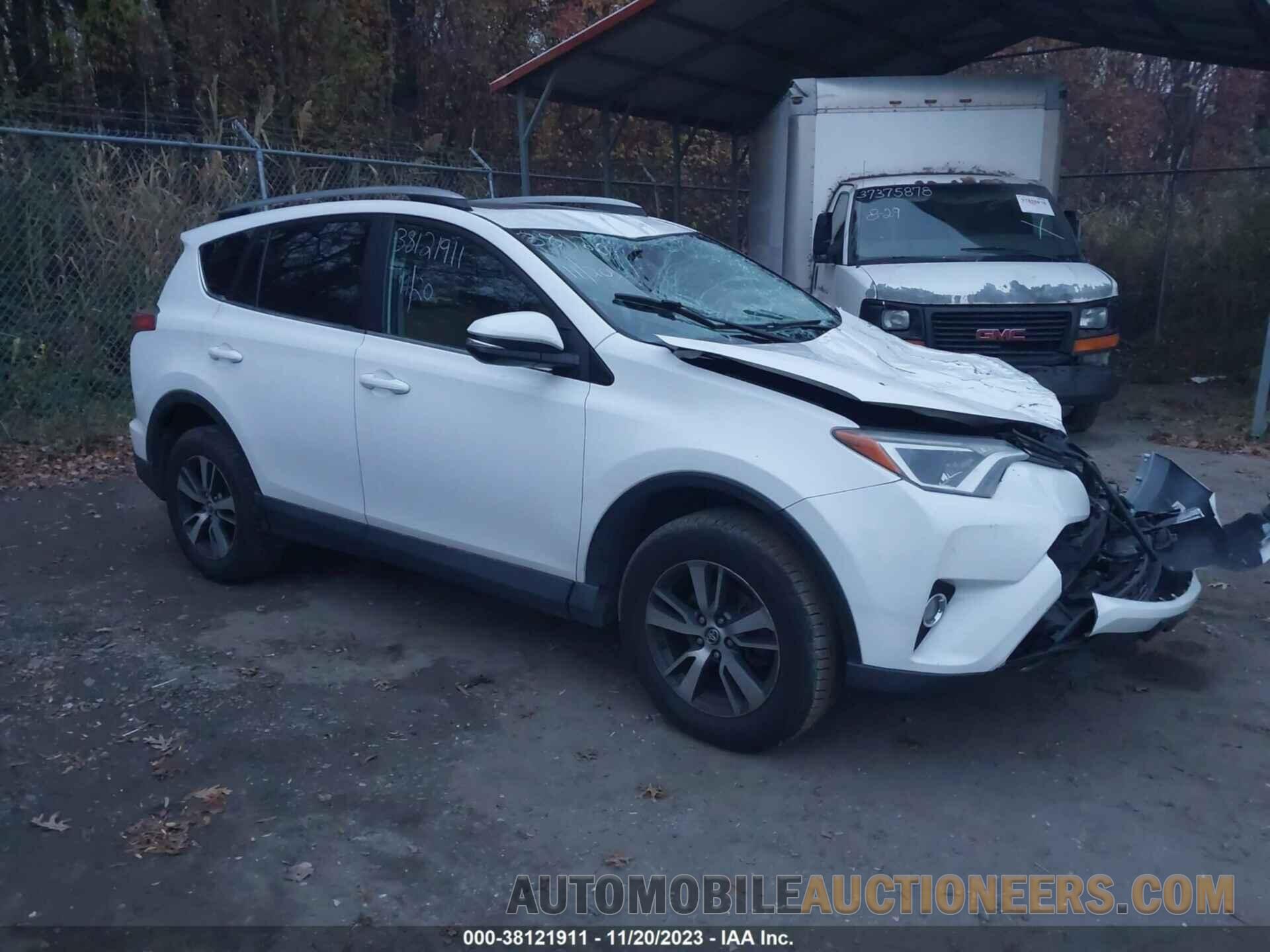 2T3RFREVXHW552191 TOYOTA RAV4 2017