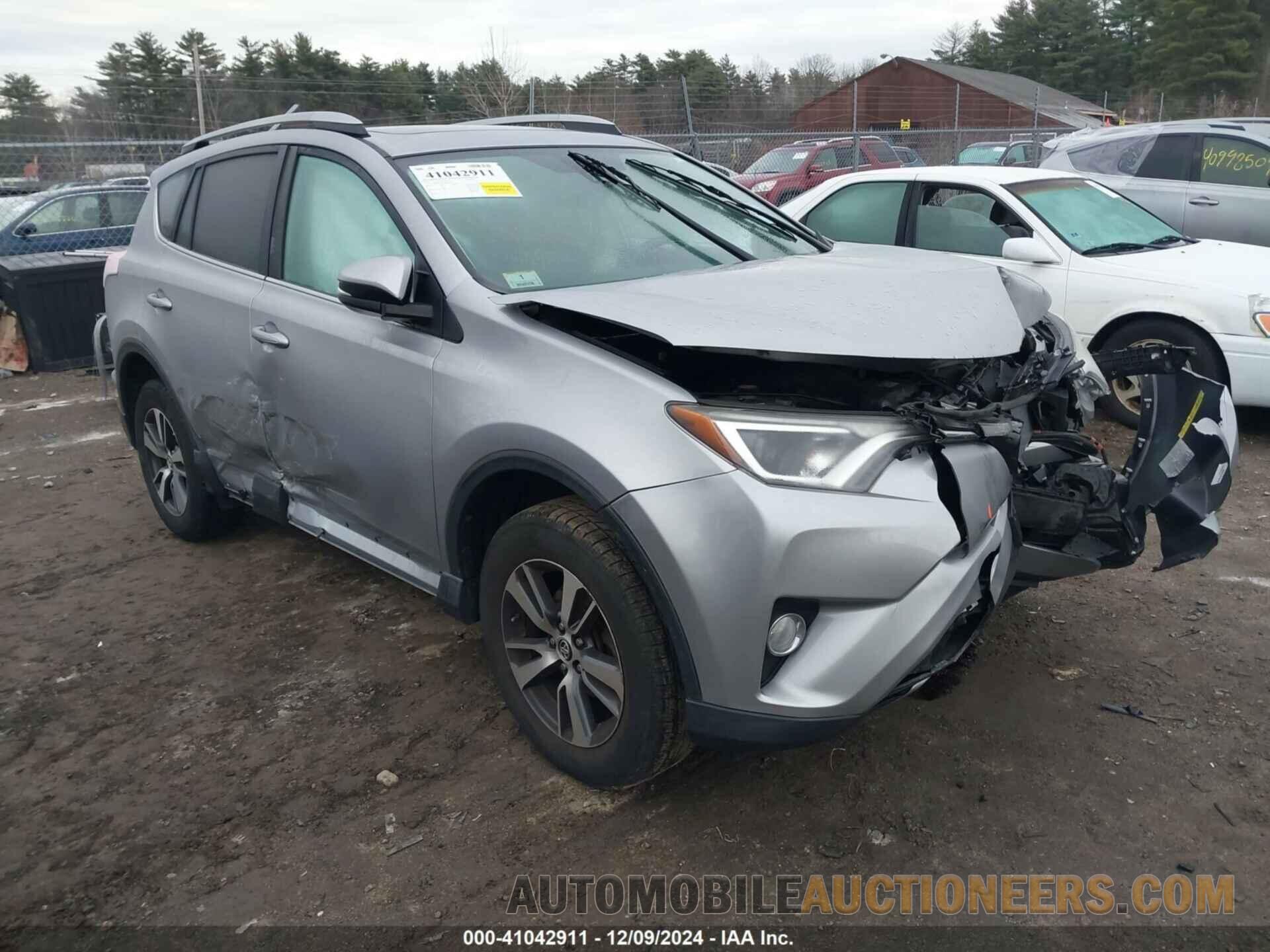 2T3RFREVXHW612650 TOYOTA RAV4 2017