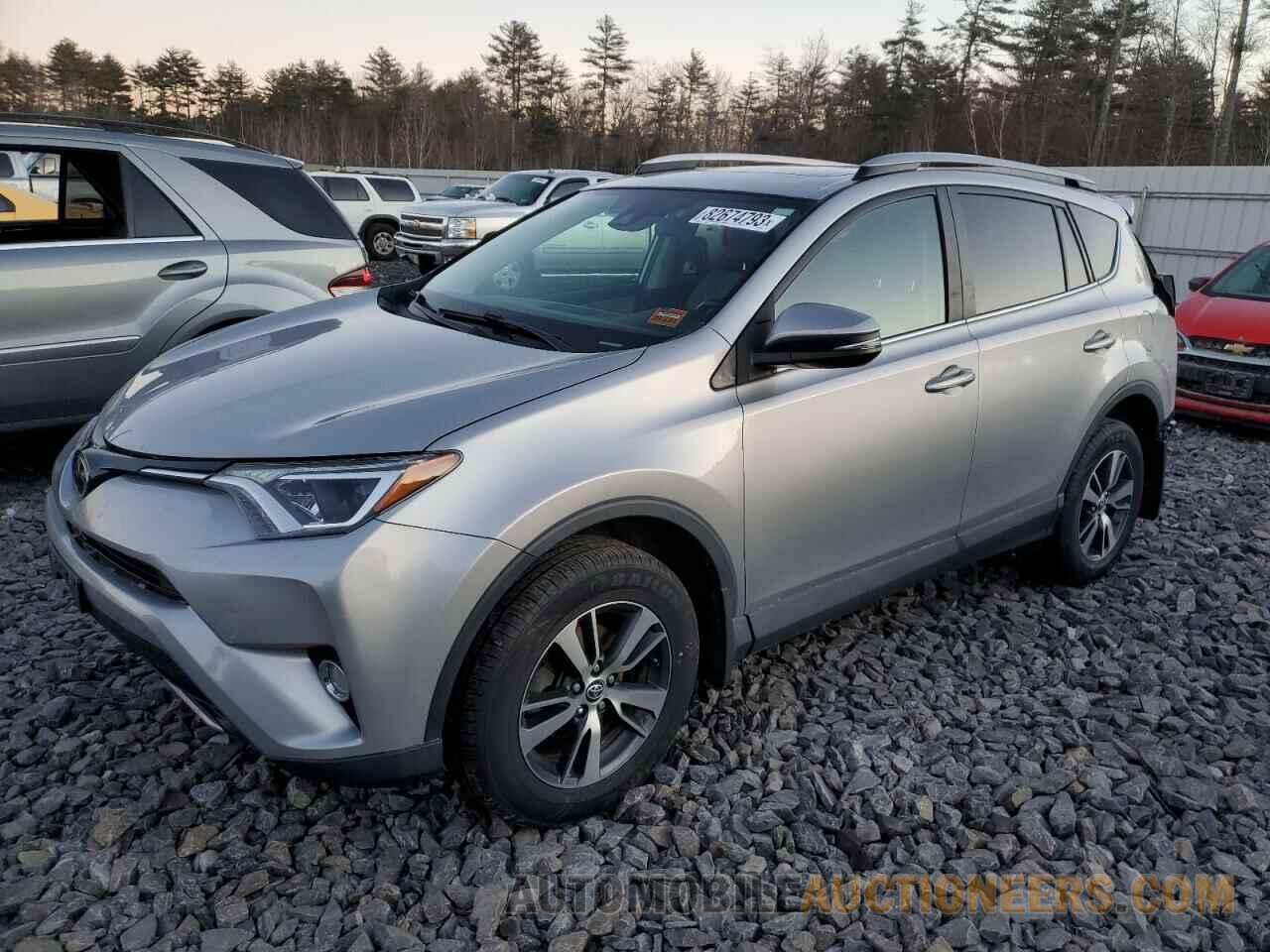 2T3RFREVXHW678440 TOYOTA RAV4 2017