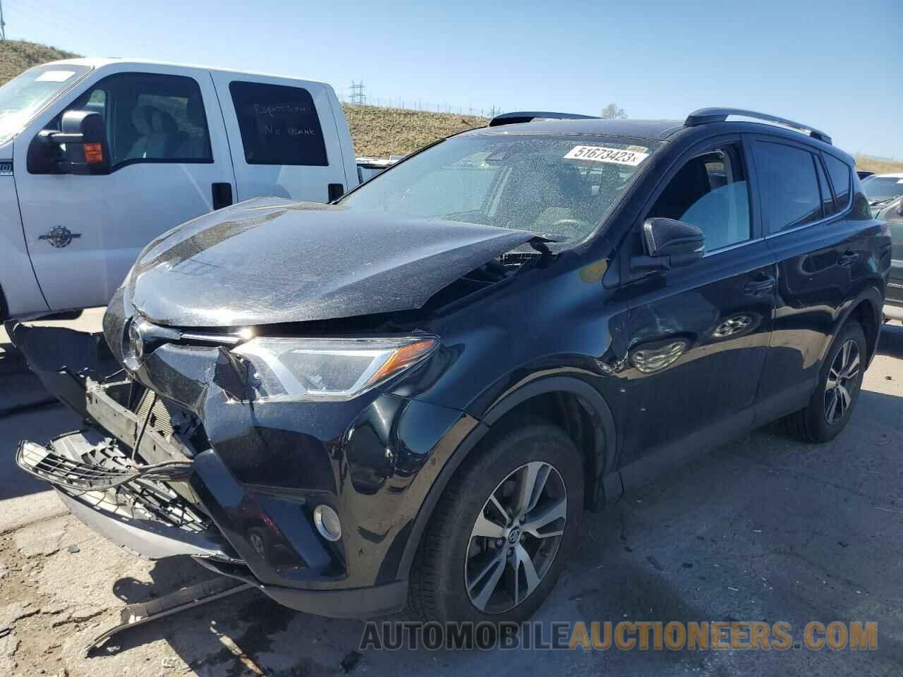 2T3RFREVXJW710535 TOYOTA RAV4 2018