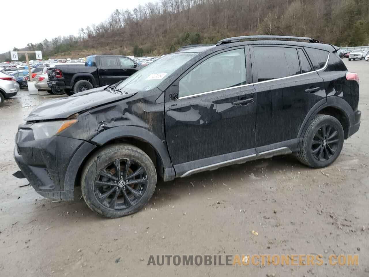 2T3RFREVXJW728372 TOYOTA RAV4 2018