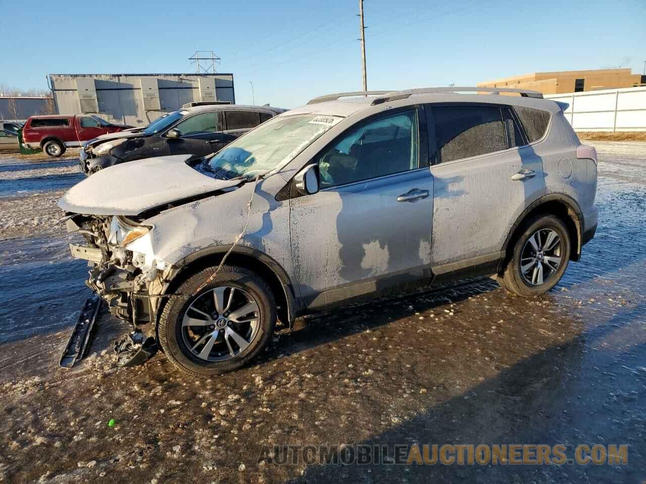 2T3RFREVXJW728484 TOYOTA RAV4 2018