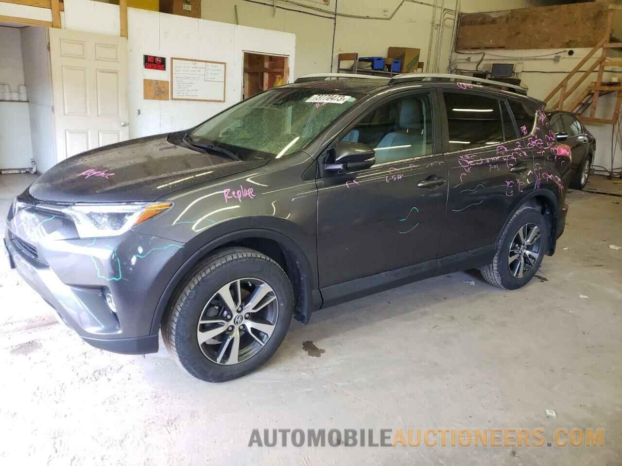 2T3RFREVXJW753644 TOYOTA RAV4 2018