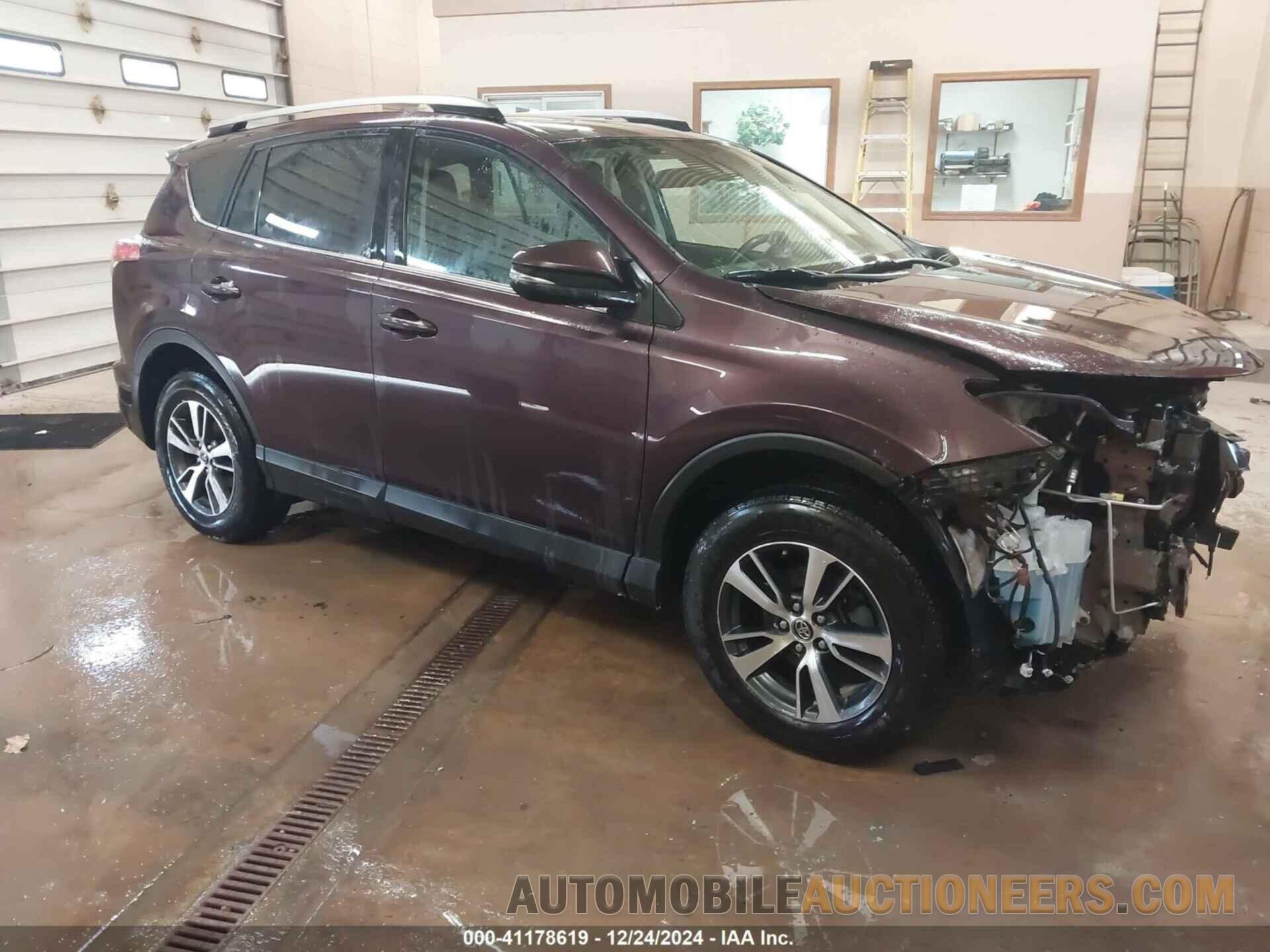 2T3RFREVXJW757063 TOYOTA RAV4 2018