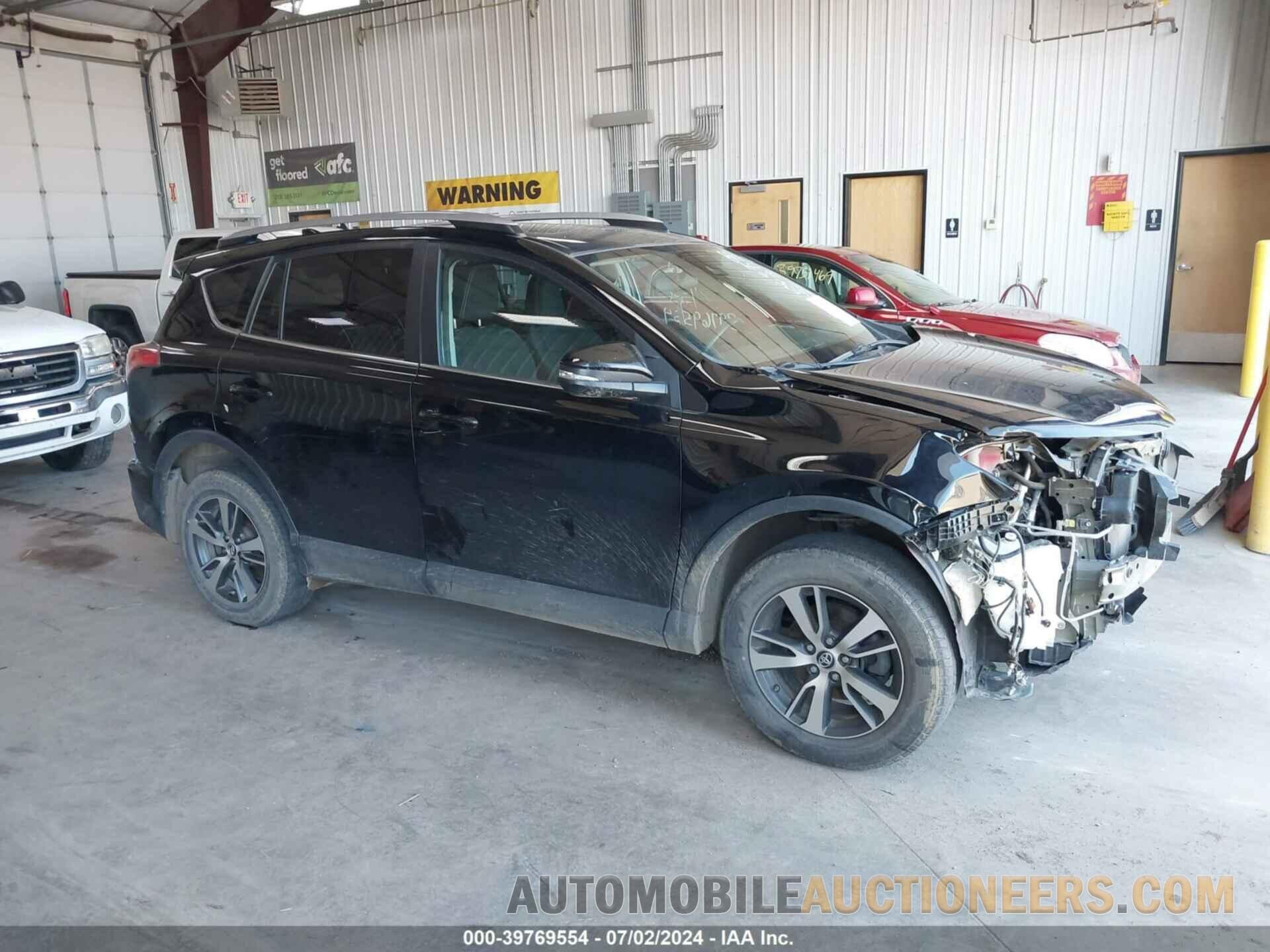 2T3RFREVXJW767236 TOYOTA RAV4 2018