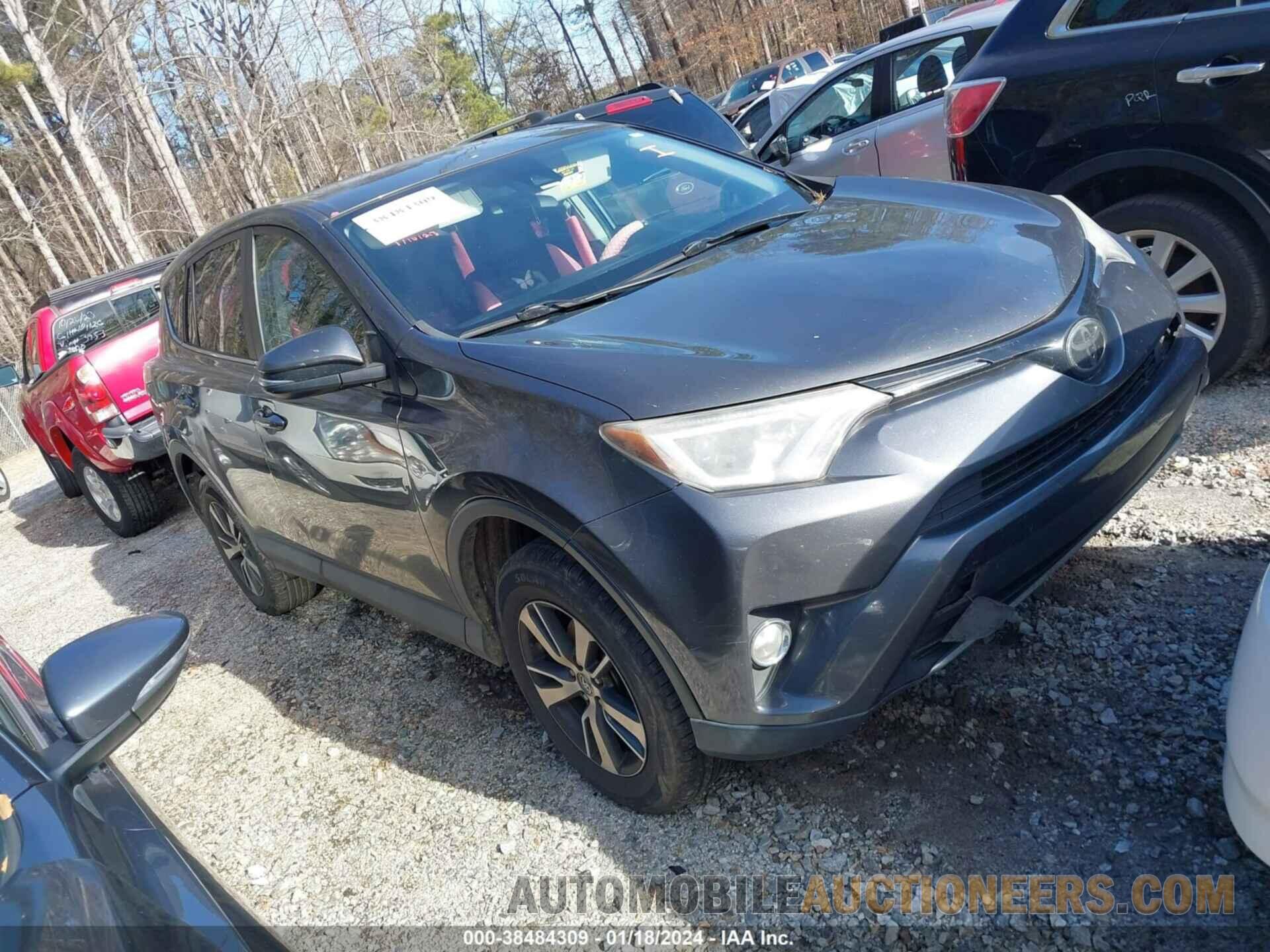 2T3RFREVXJW786868 TOYOTA RAV4 2018